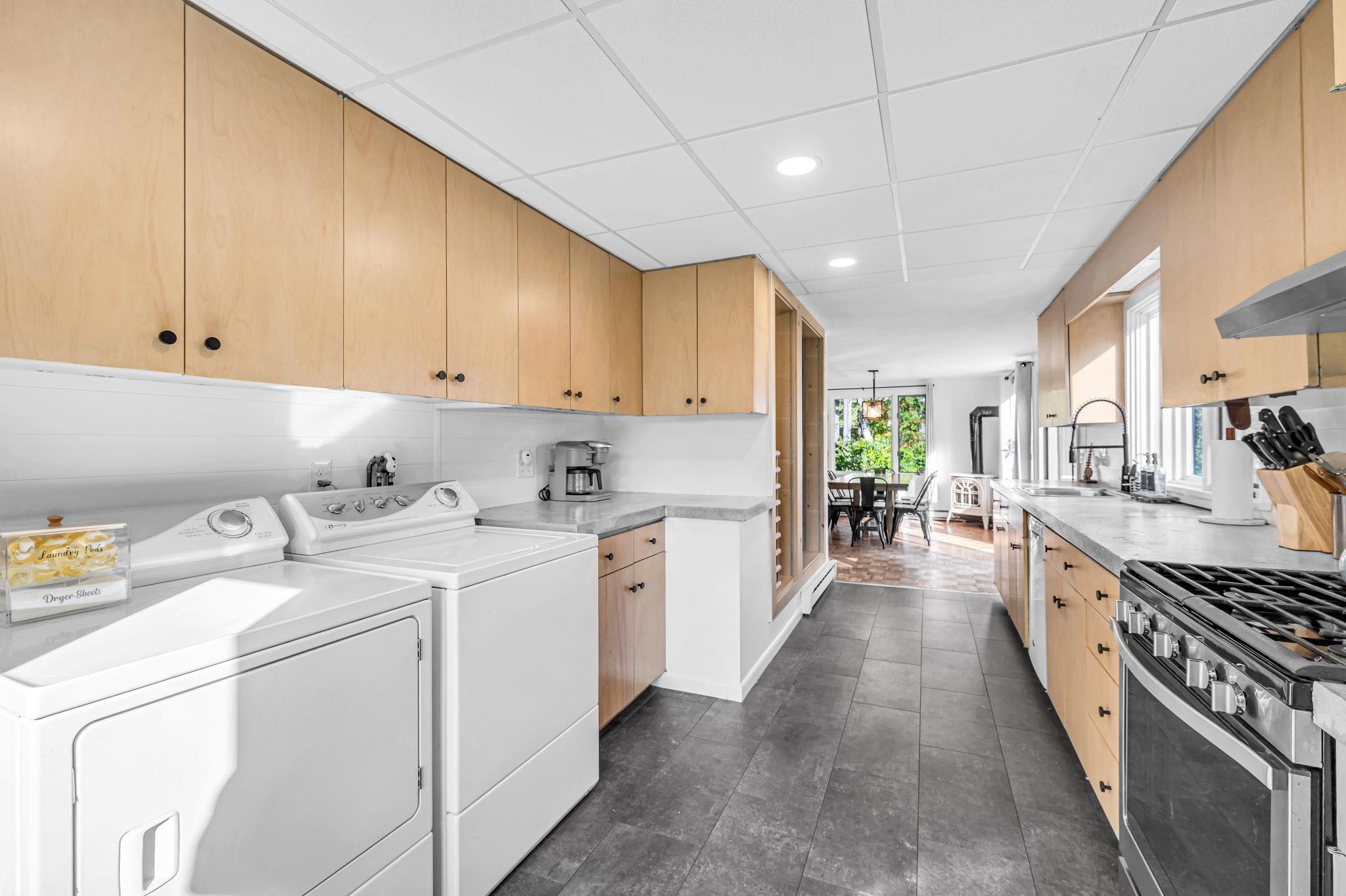 24 Mowrey Road Property Photo 7