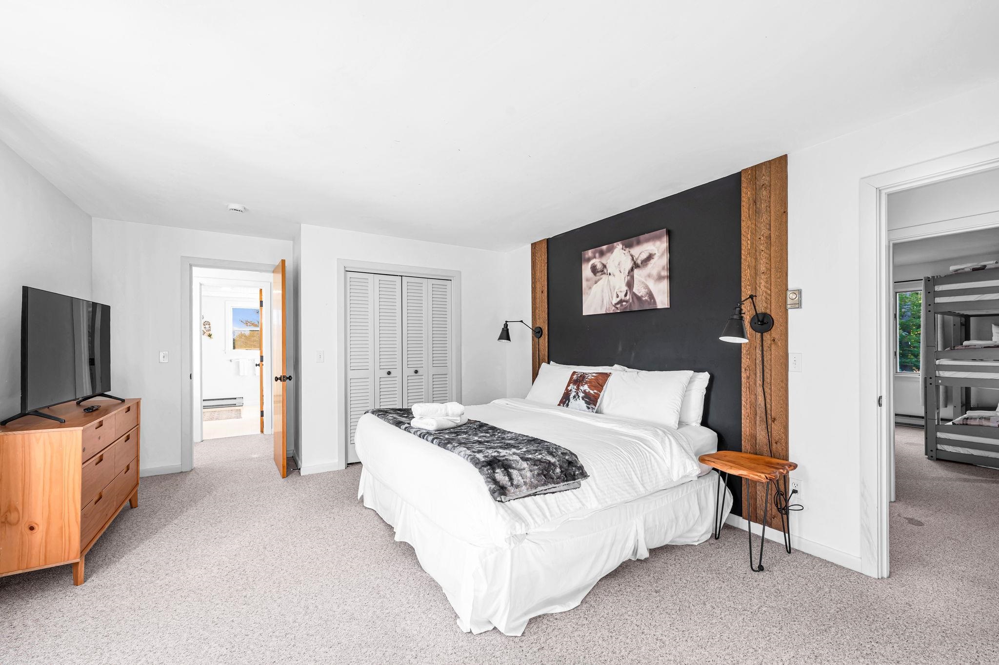 24 Mowrey Road Property Photo 29