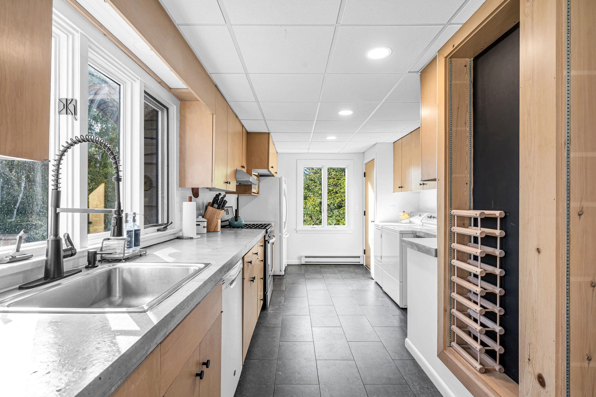24 Mowrey Road Property Photo 35