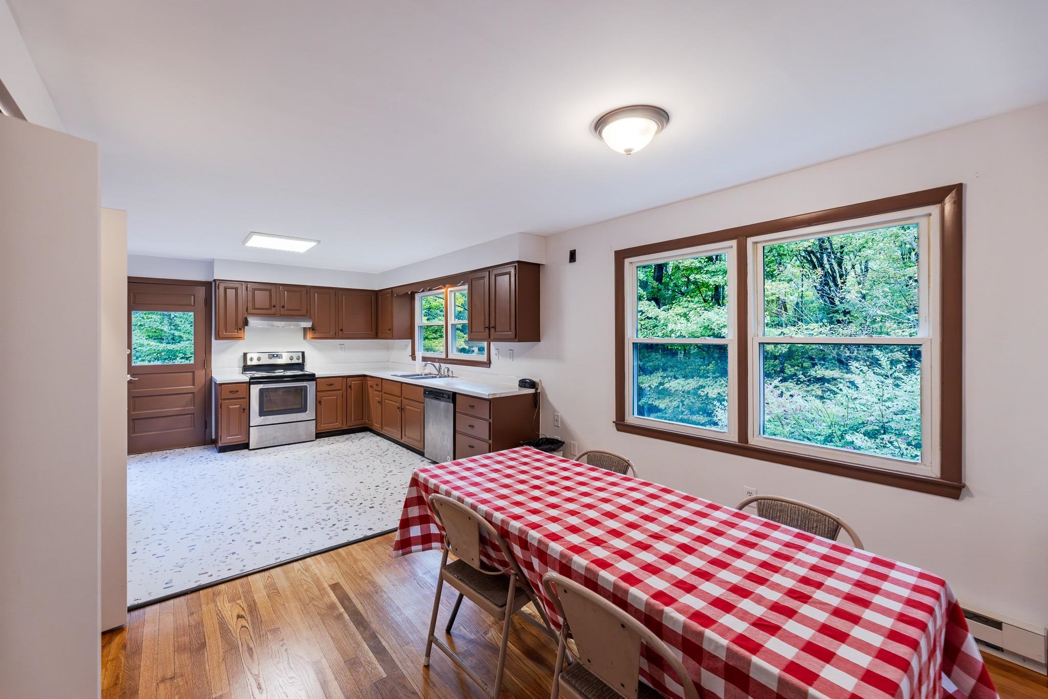 772 Upper Turnpike Road Property Photo 10