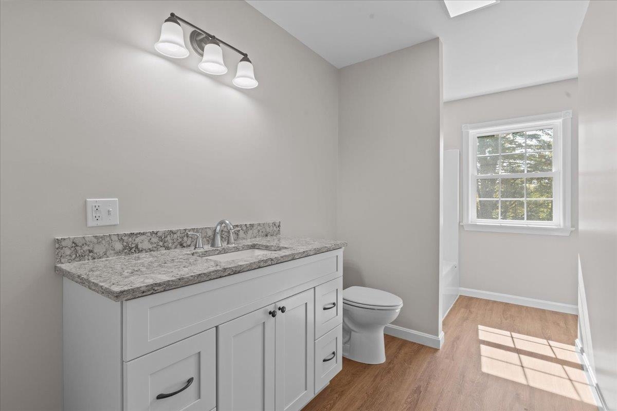 547 Kinsley Road Property Photo 14