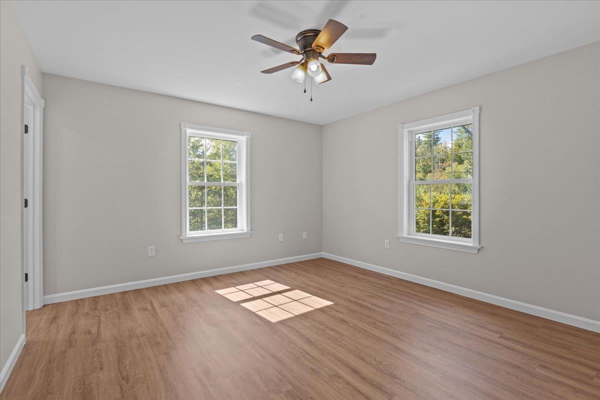 547 Kinsley Road Property Photo 16