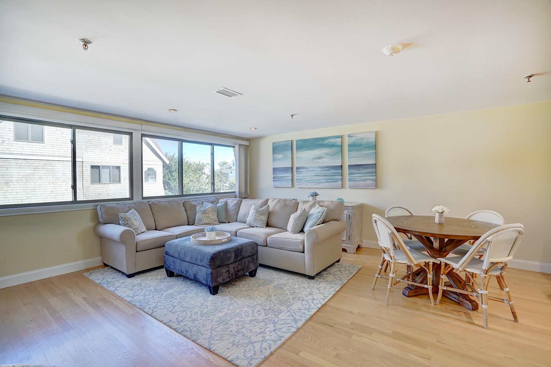 989 Ocean Boulevard Property Photo 11