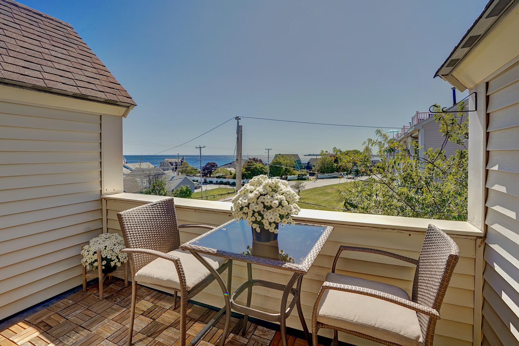 989 Ocean Boulevard Property Photo 36