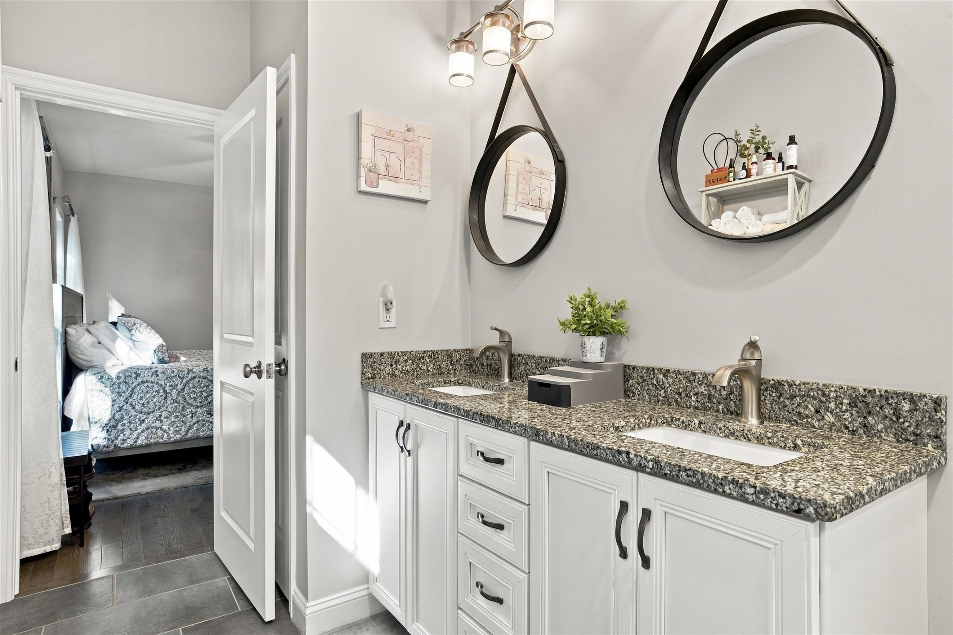 22 Currier Lane Property Photo 24
