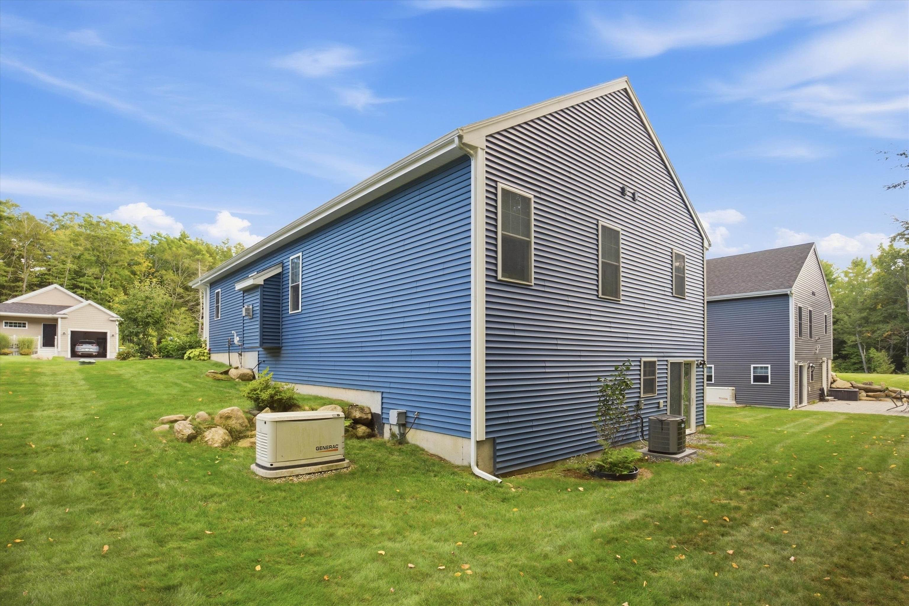22 Currier Lane Property Photo 30