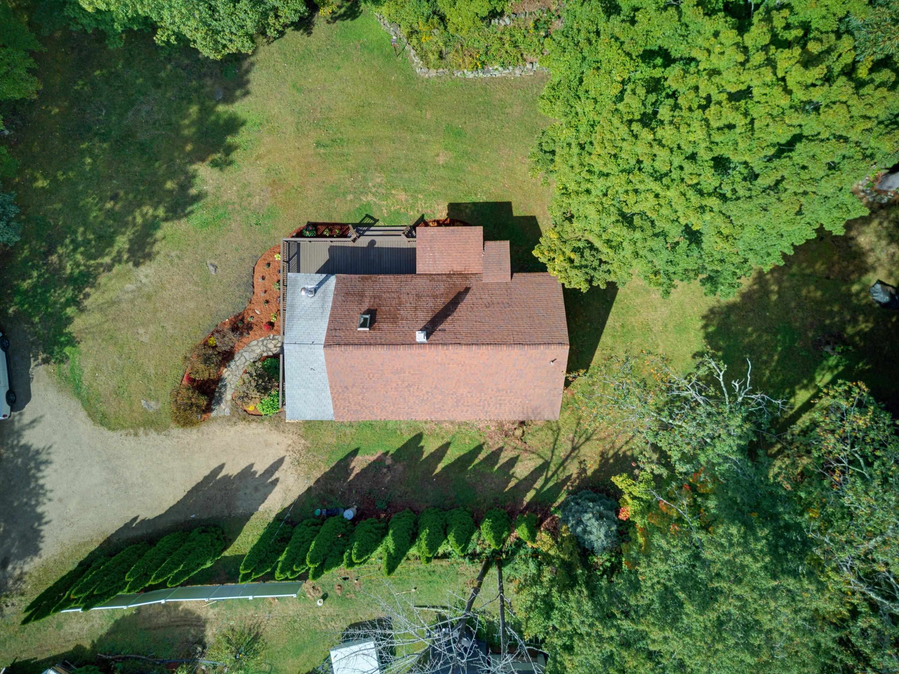 195 Pleasant Street Property Photo 13