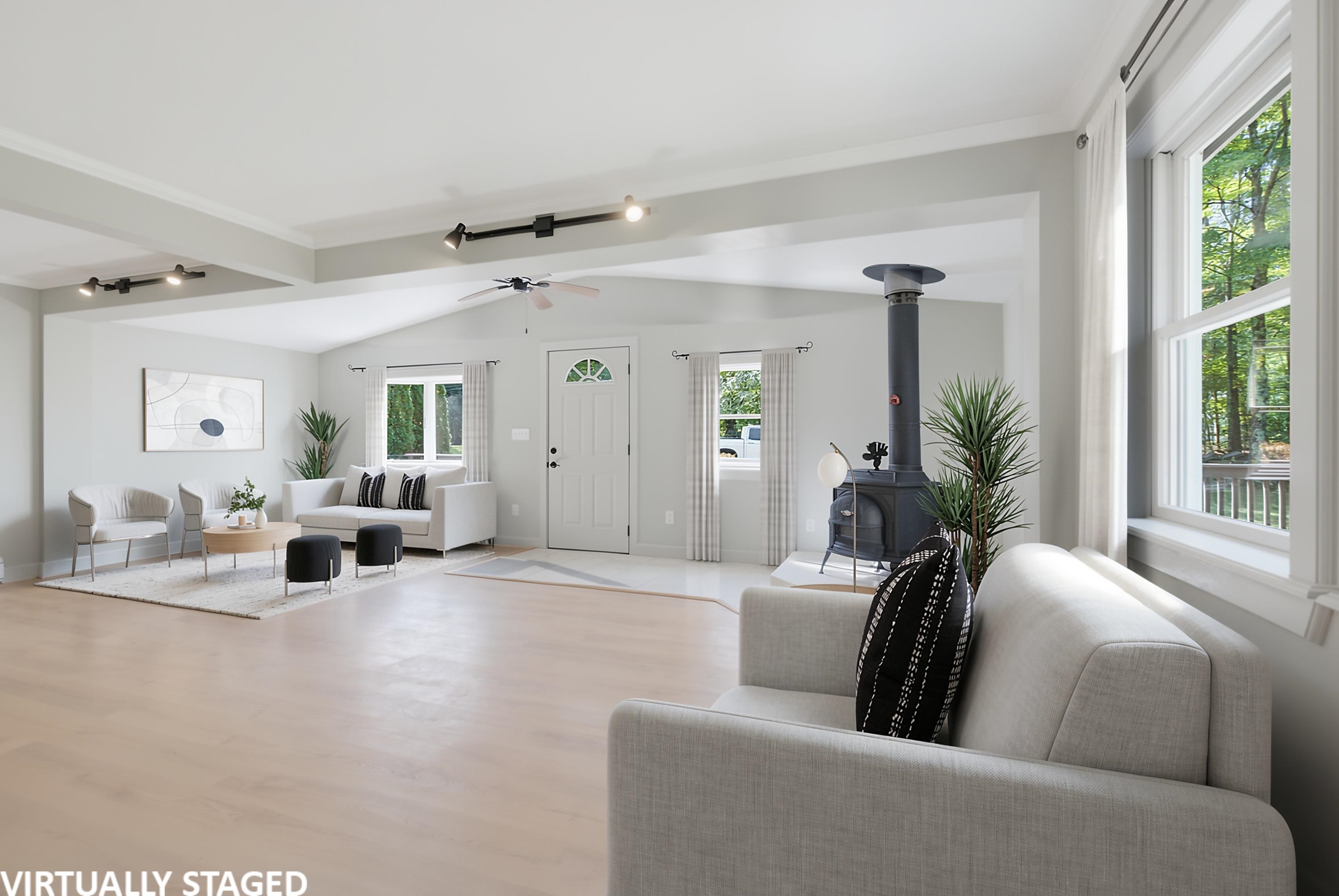 195 Pleasant Street Property Photo 14
