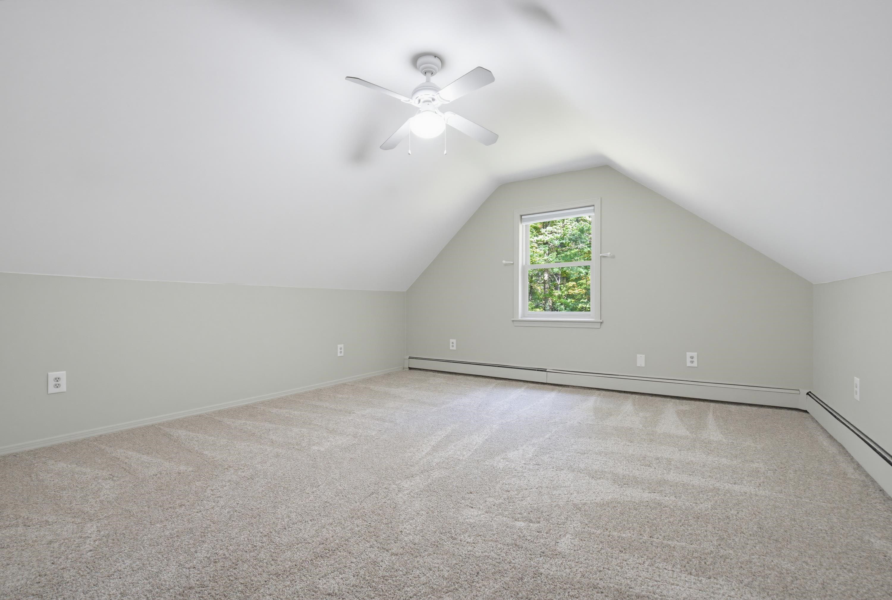 195 Pleasant Street Property Photo 35