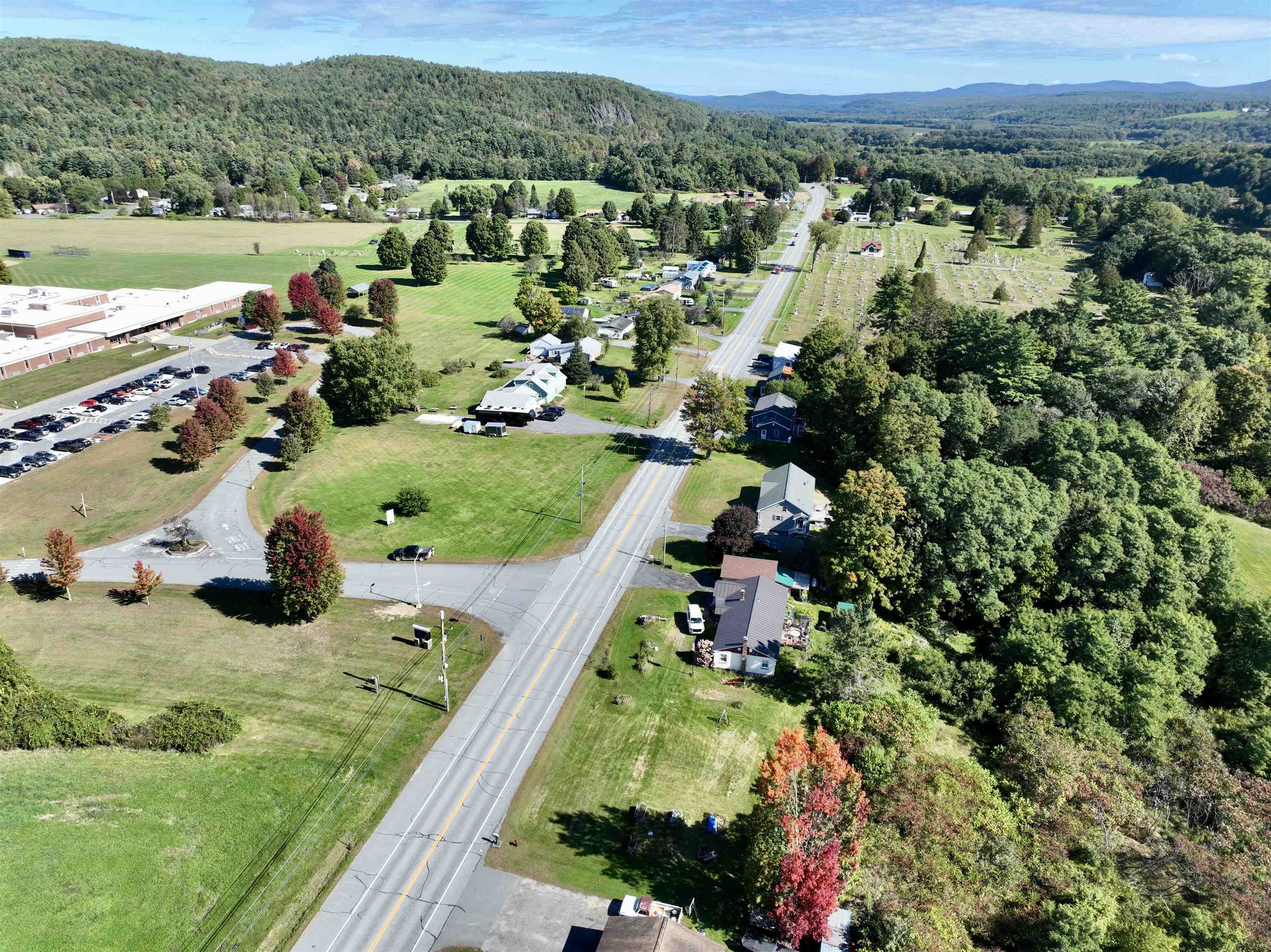 00 Upper Plain Property Photo 3