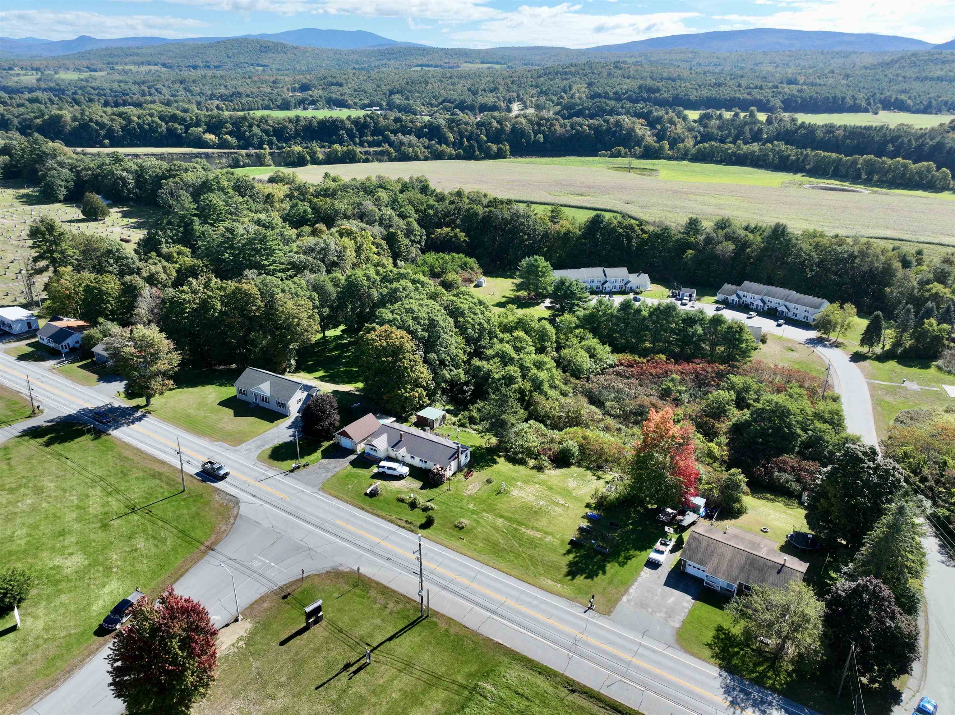 00 Upper Plain Property Photo 4