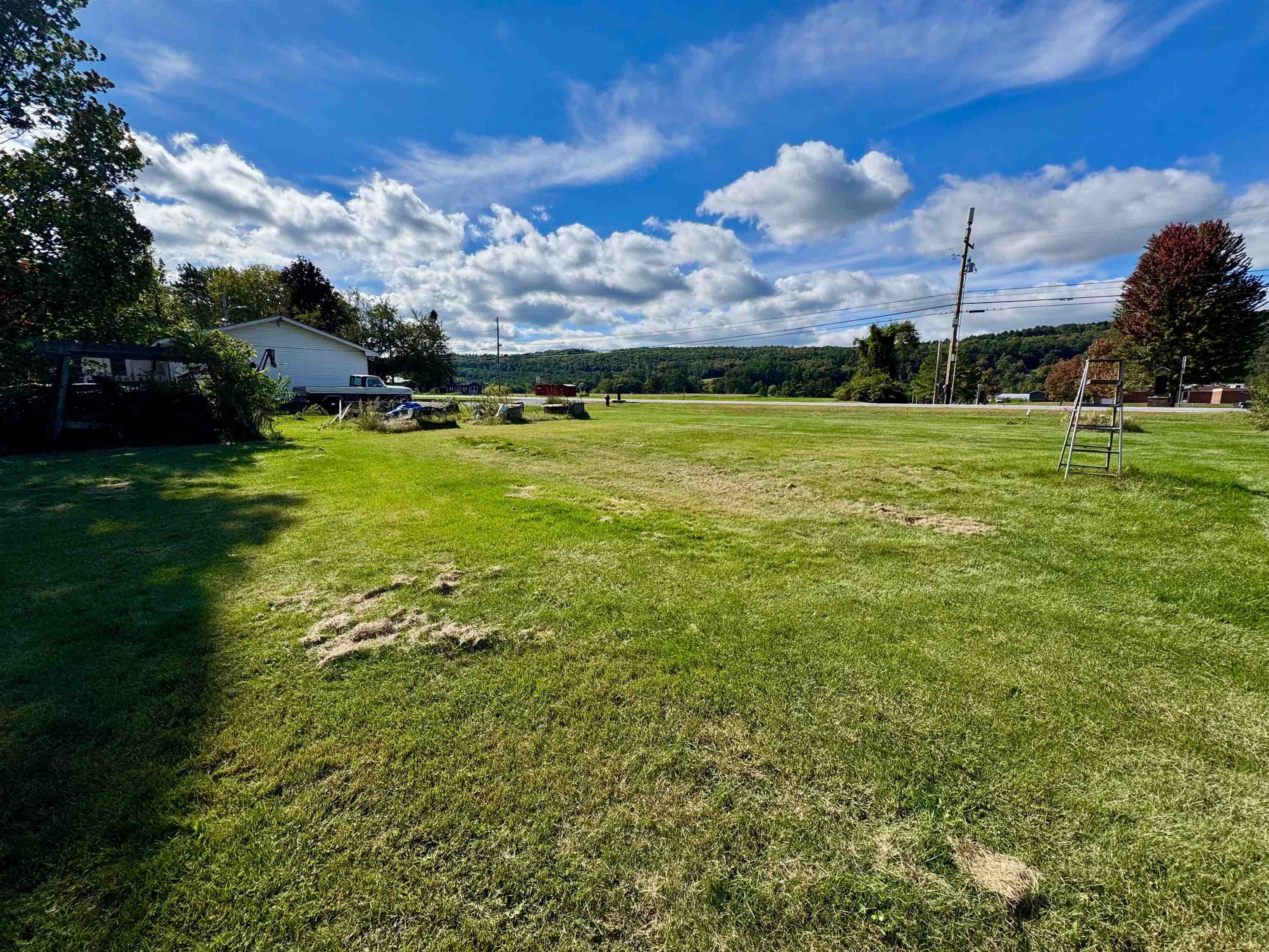 00 Upper Plain Property Photo 12
