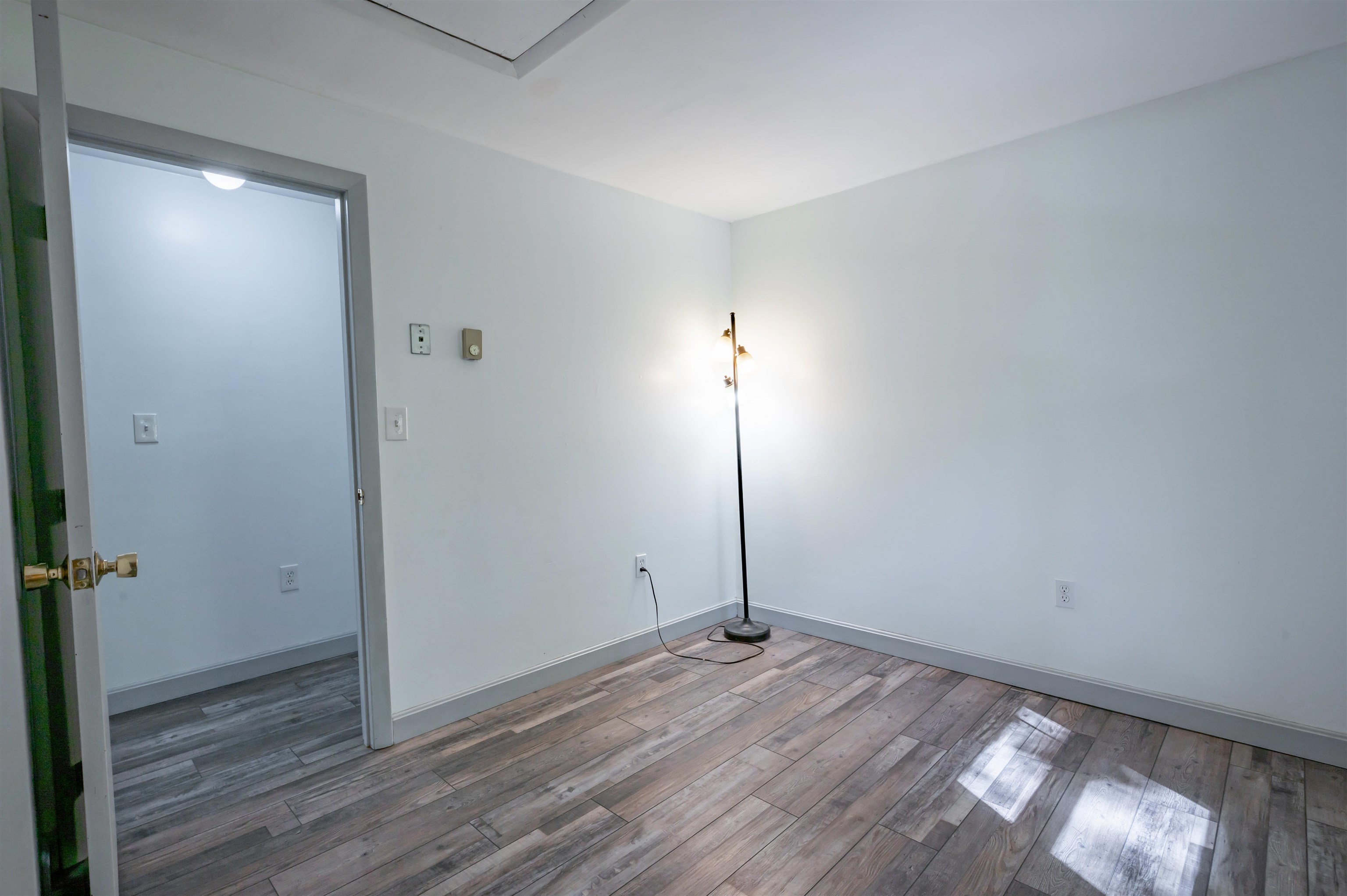43 New Searles Road Property Photo 22