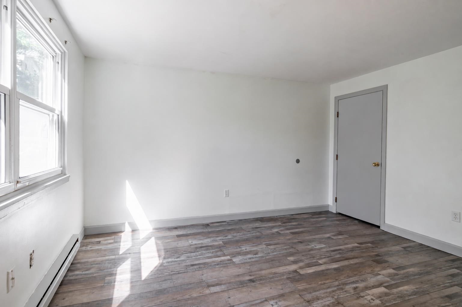 43 New Searles Road Property Photo 30