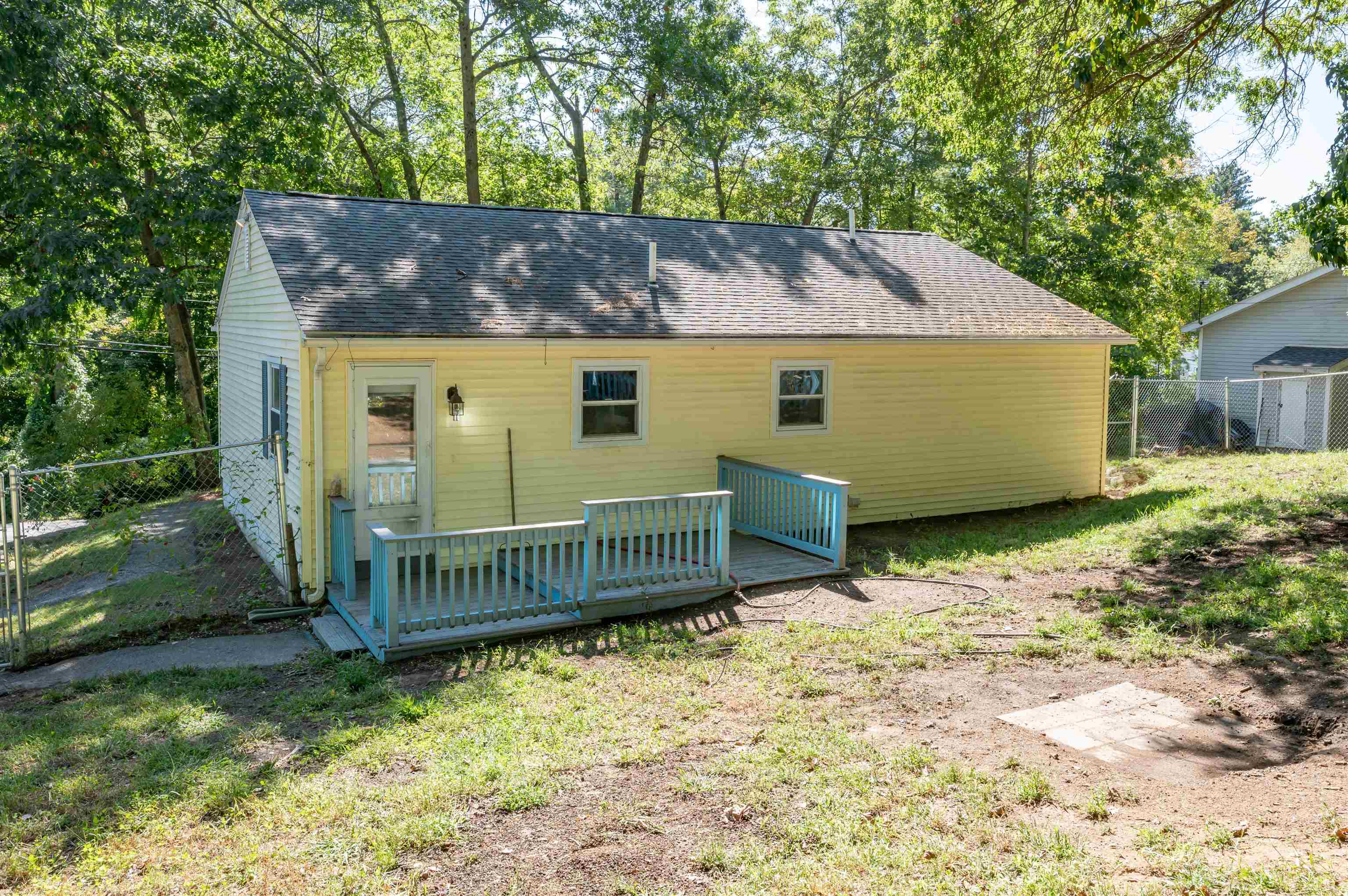 43 New Searles Road Property Photo 36