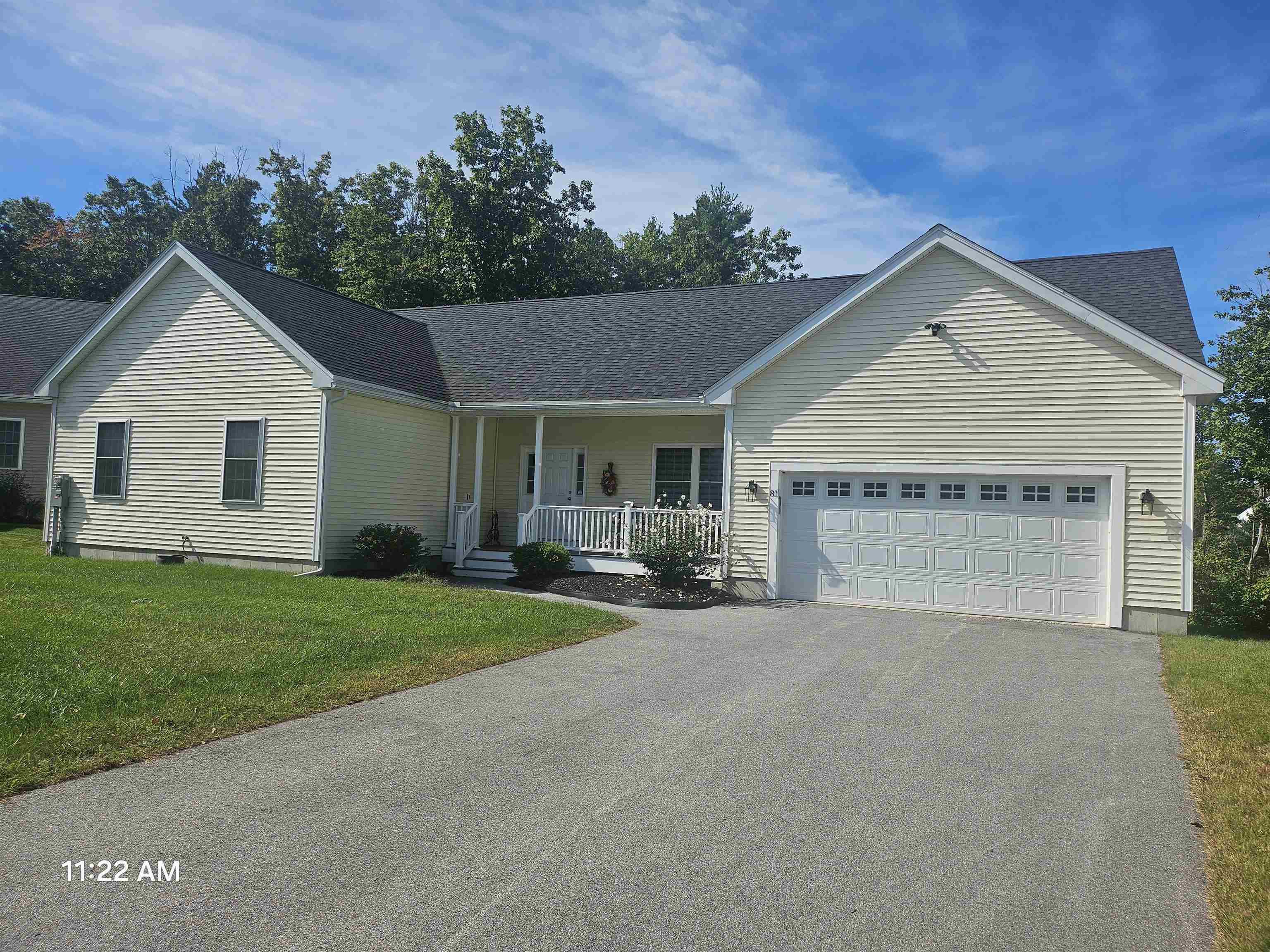 81 Bentley Way Property Photo 1