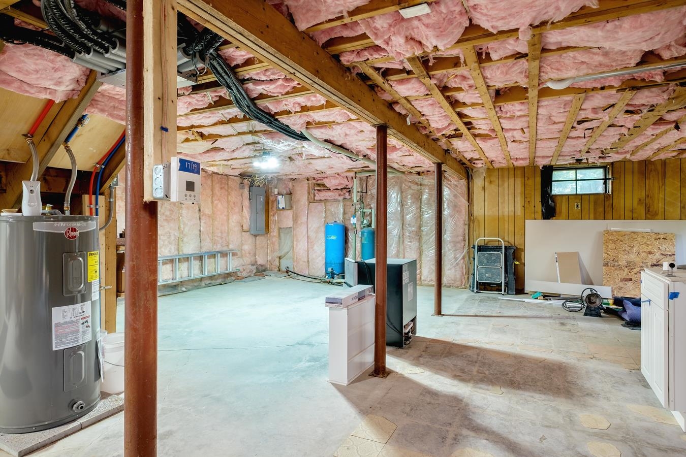 375 Island Pond Road Property Photo 31