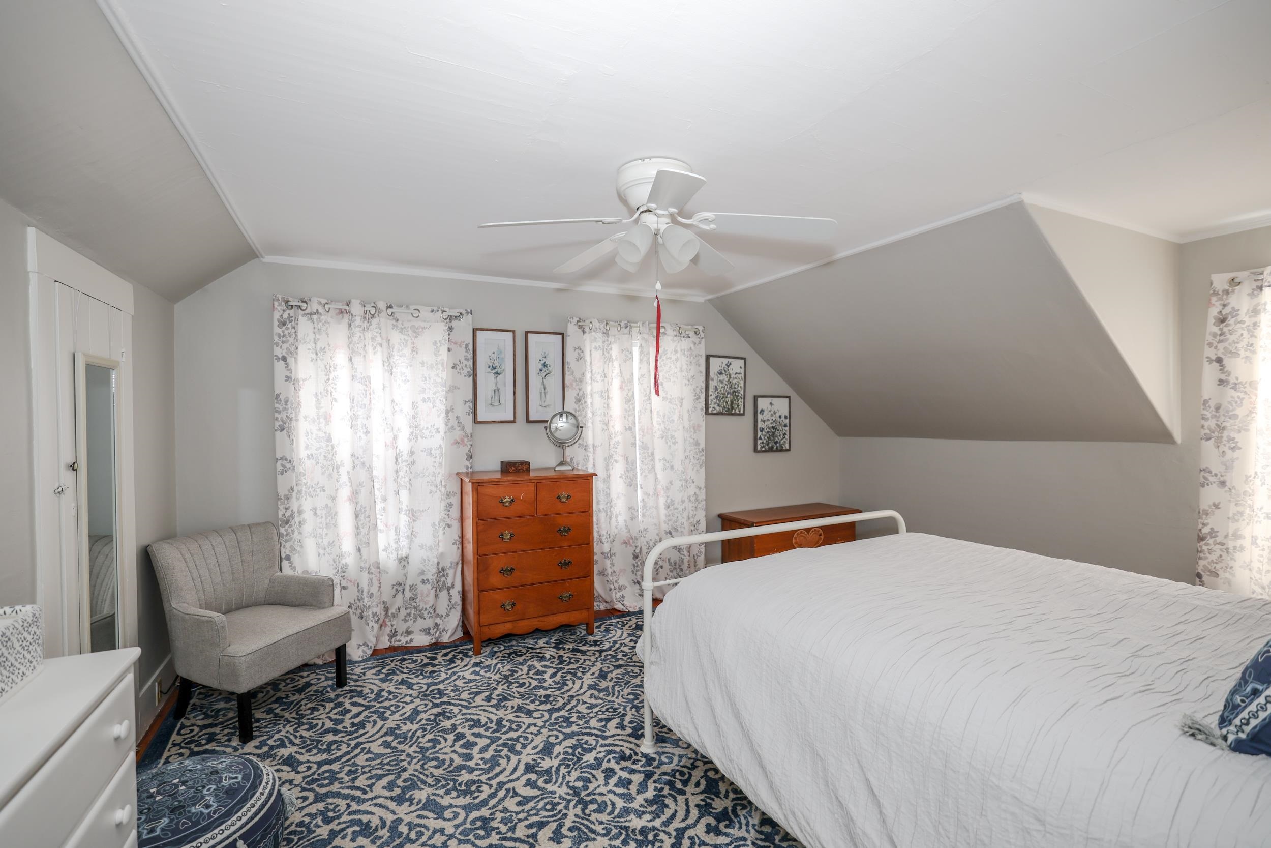 14 Blake Street Property Photo 16