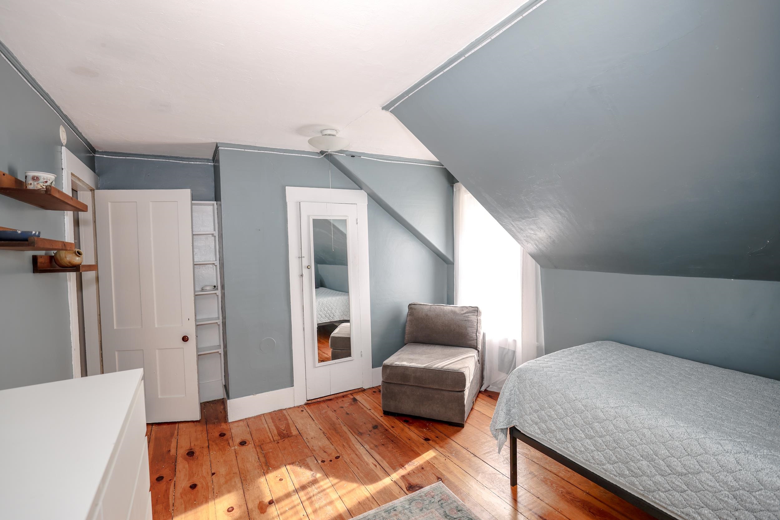 14 Blake Street Property Photo 21