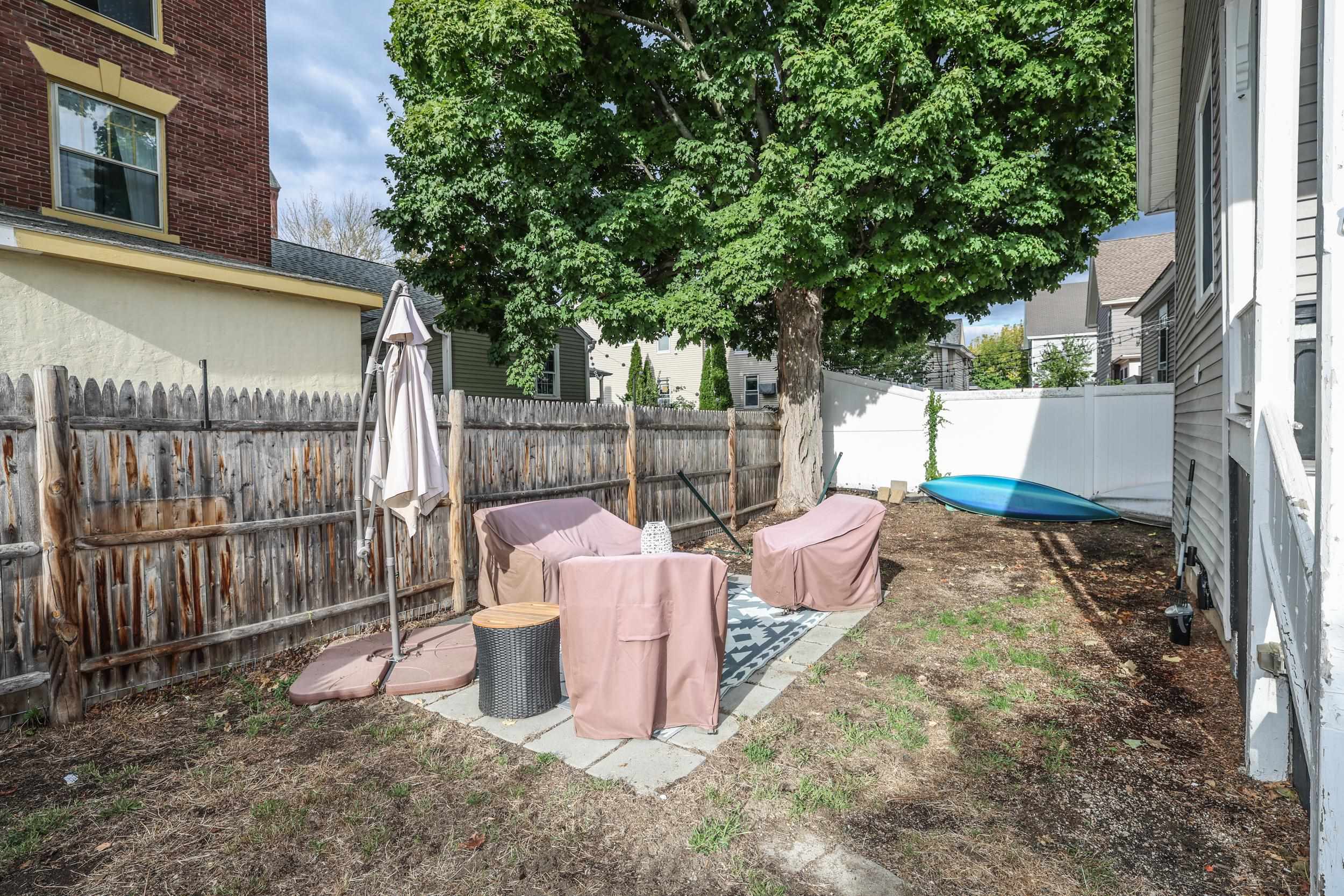 14 Blake Street Property Photo 33