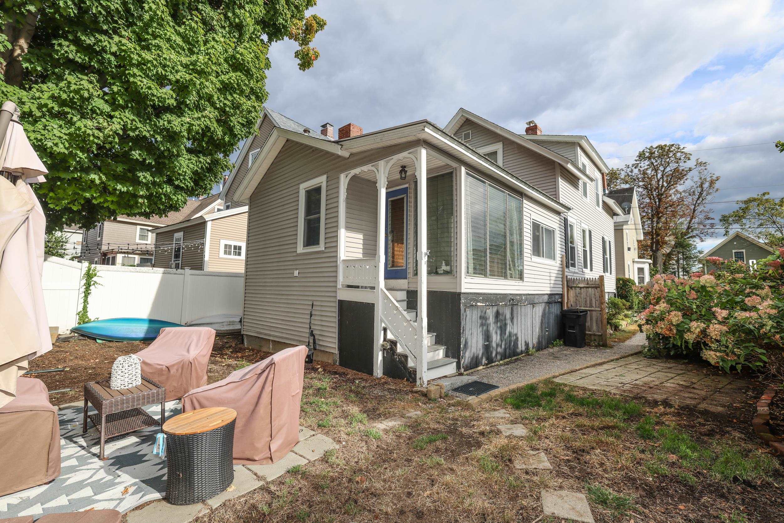 14 Blake Street Property Photo 35