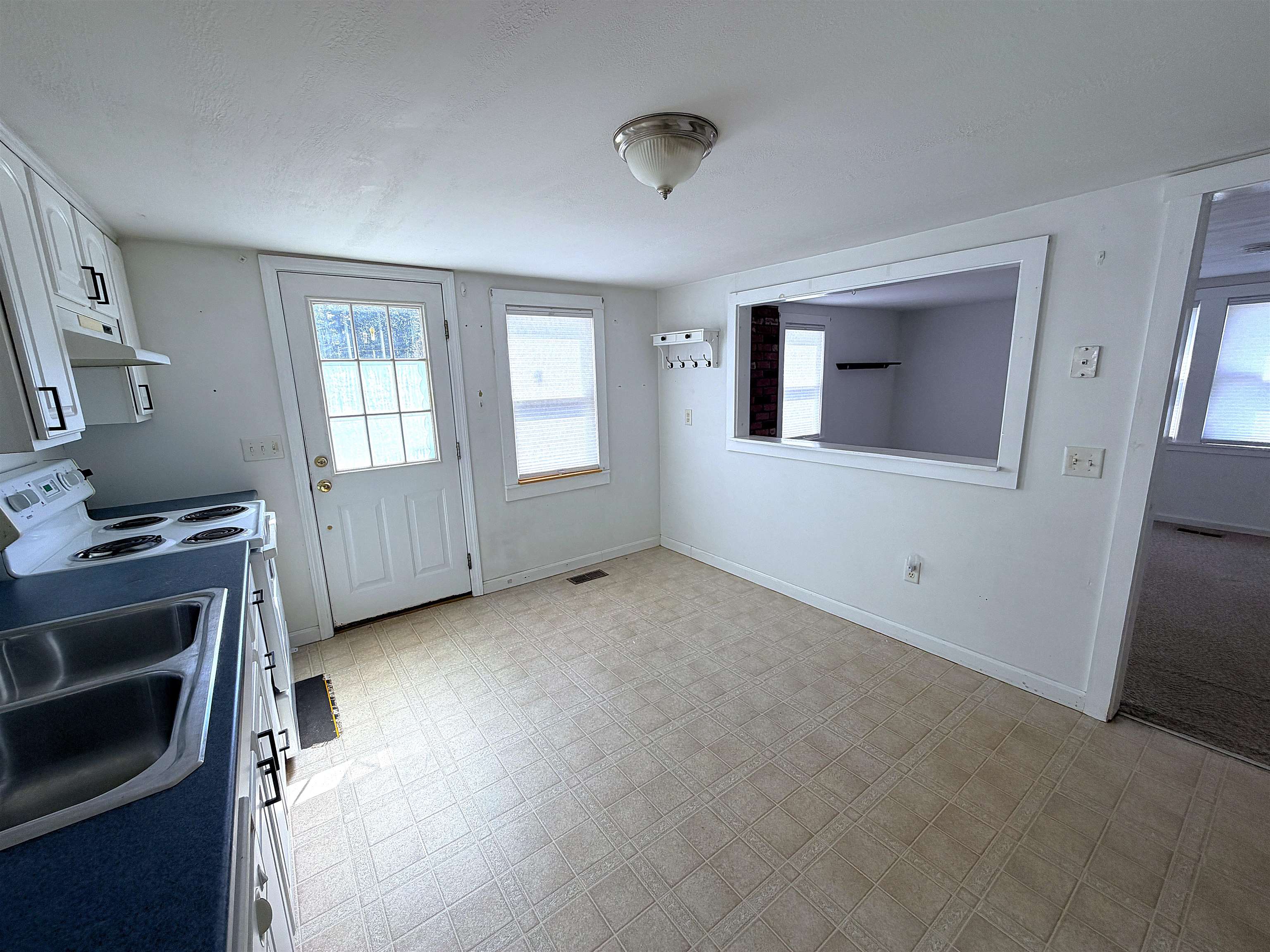 6 Ellswick Street Property Photo 10