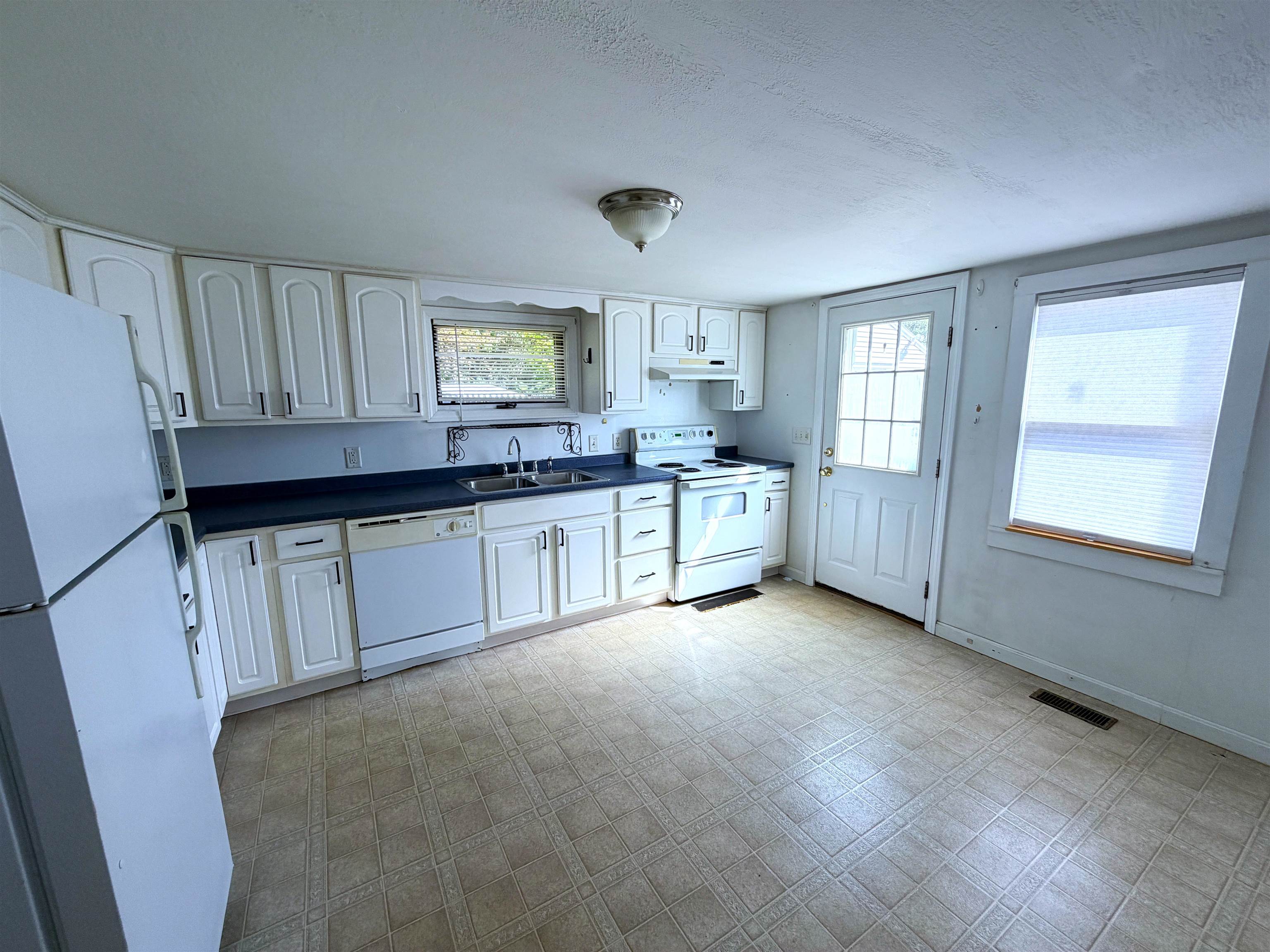 6 Ellswick Street Property Photo 13