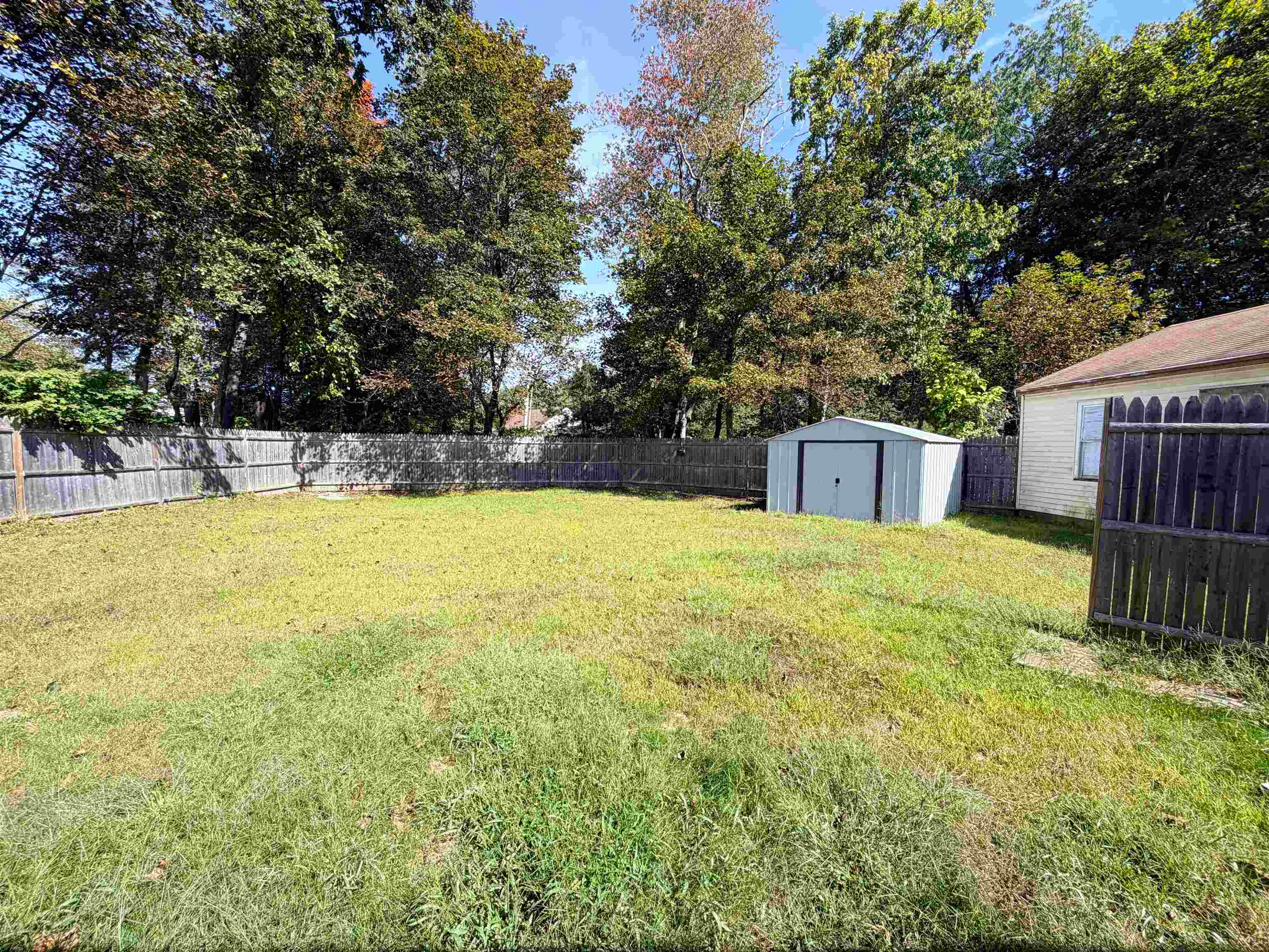 6 Ellswick Street Property Photo 34