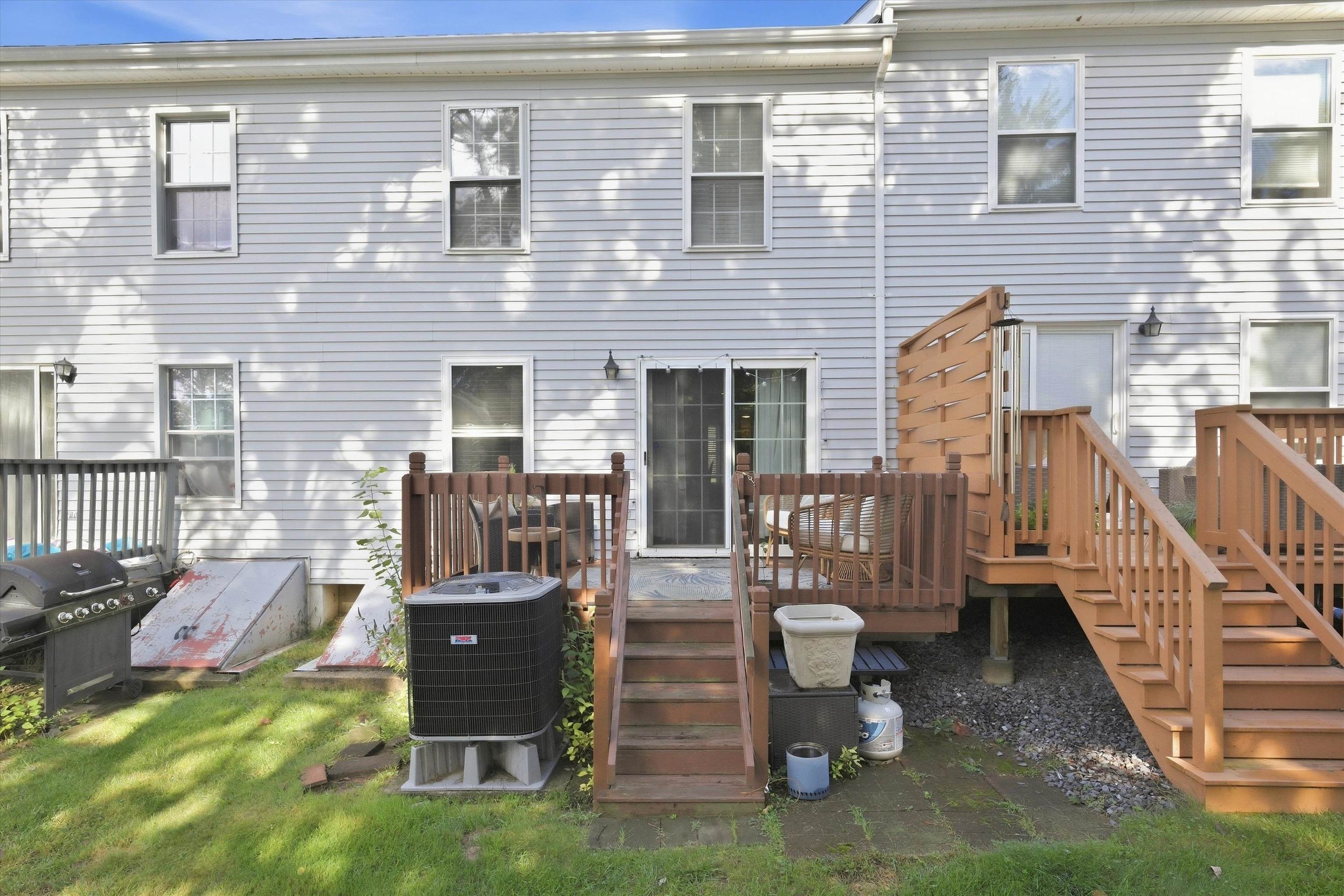 107 Franklin Street Extension Property Photo 35