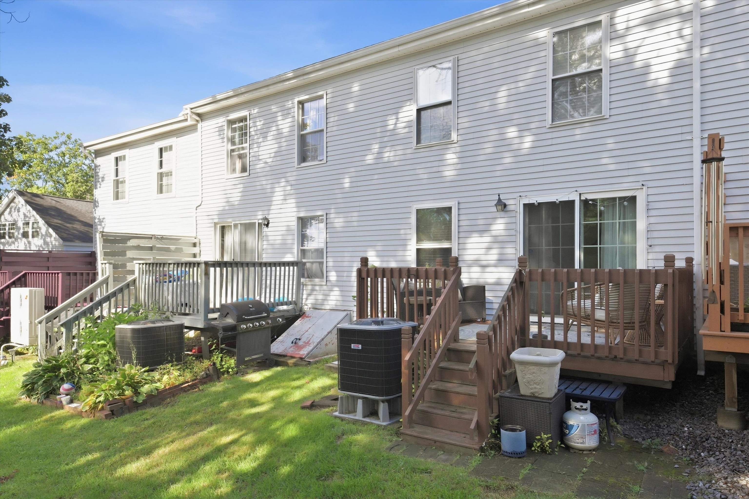 107 Franklin Street Extension Property Photo 36