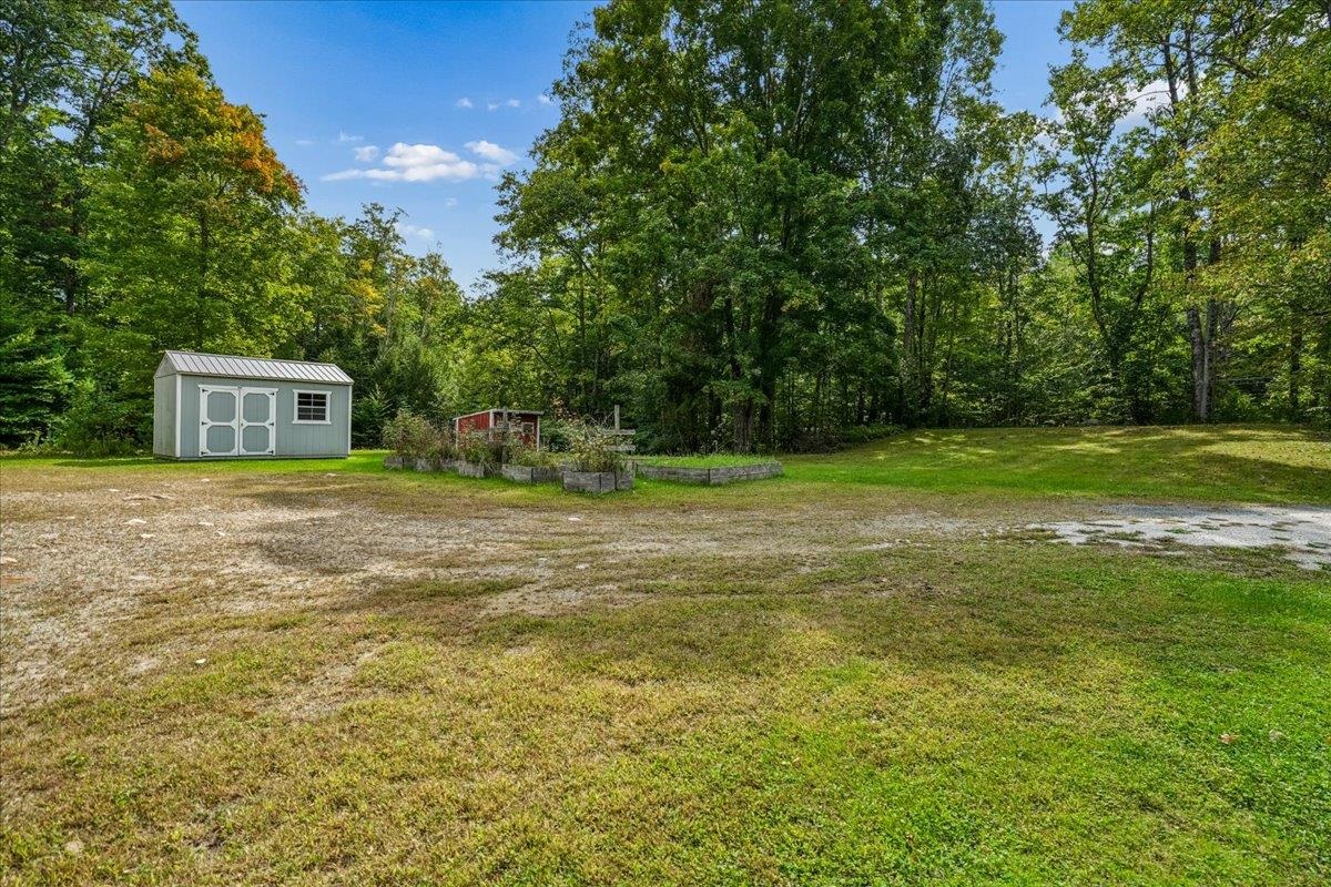 66 Currier Road Property Photo 33