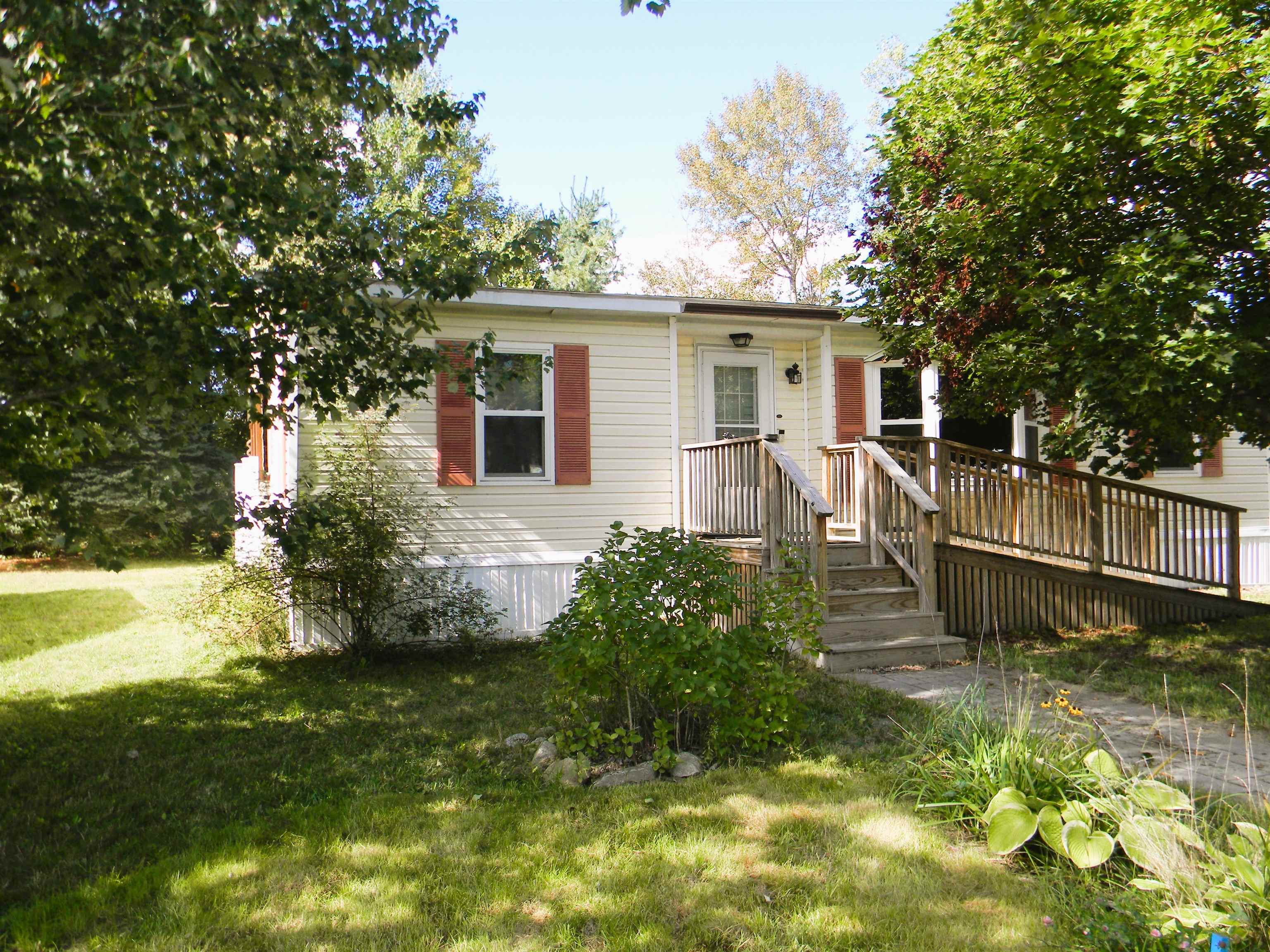 8 Marietta Lane Property Photo 1