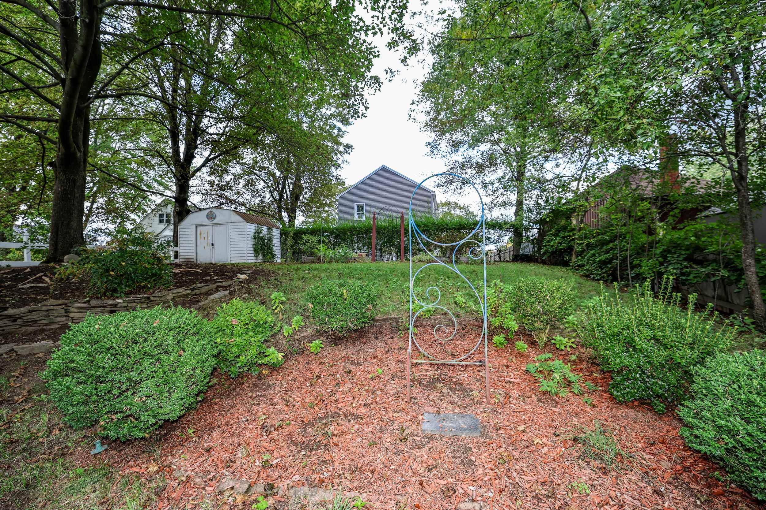 20 Granite Street Property Photo 4
