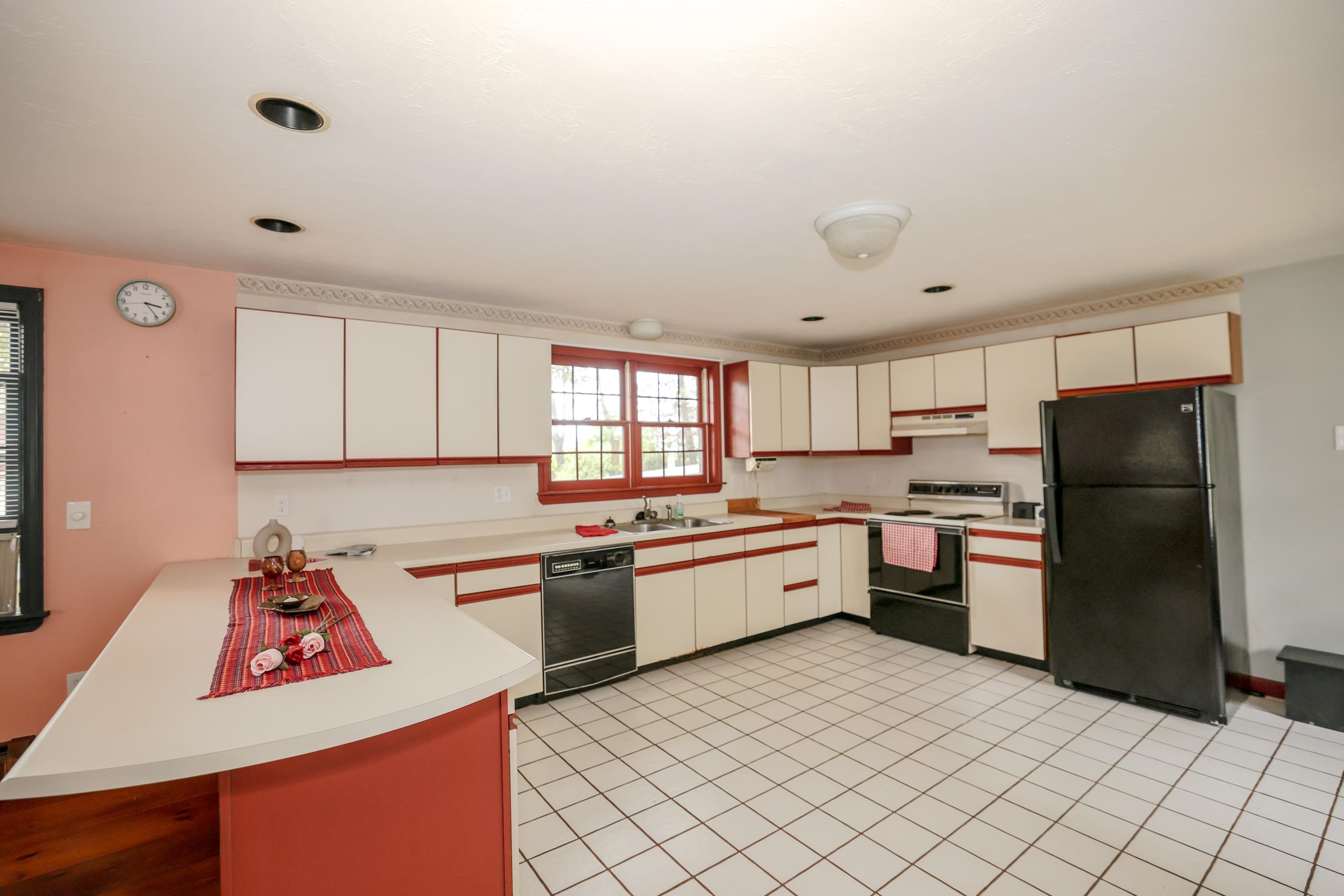20 Granite Street Property Photo 11