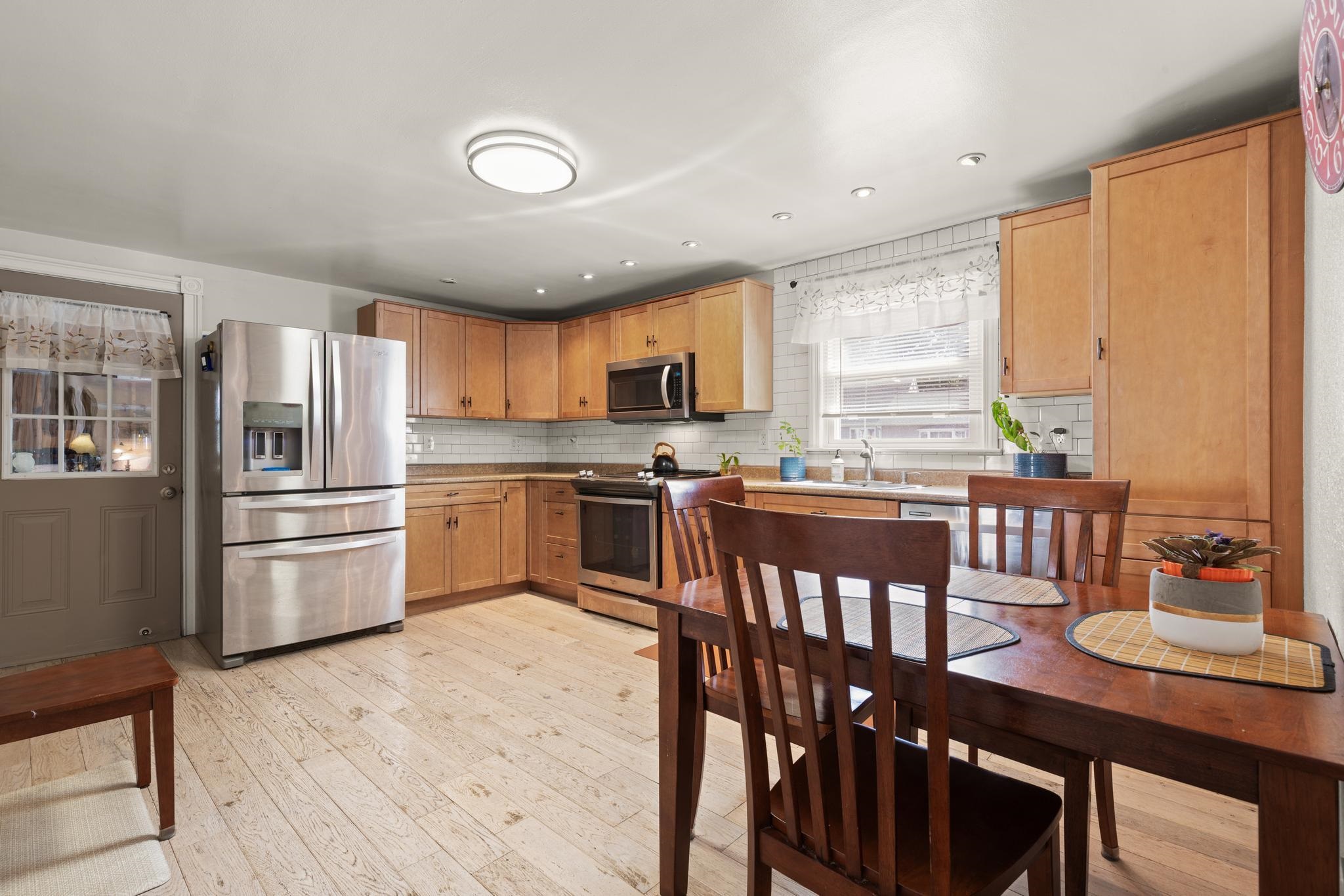 36 E Glenwood Street Property Photo 12