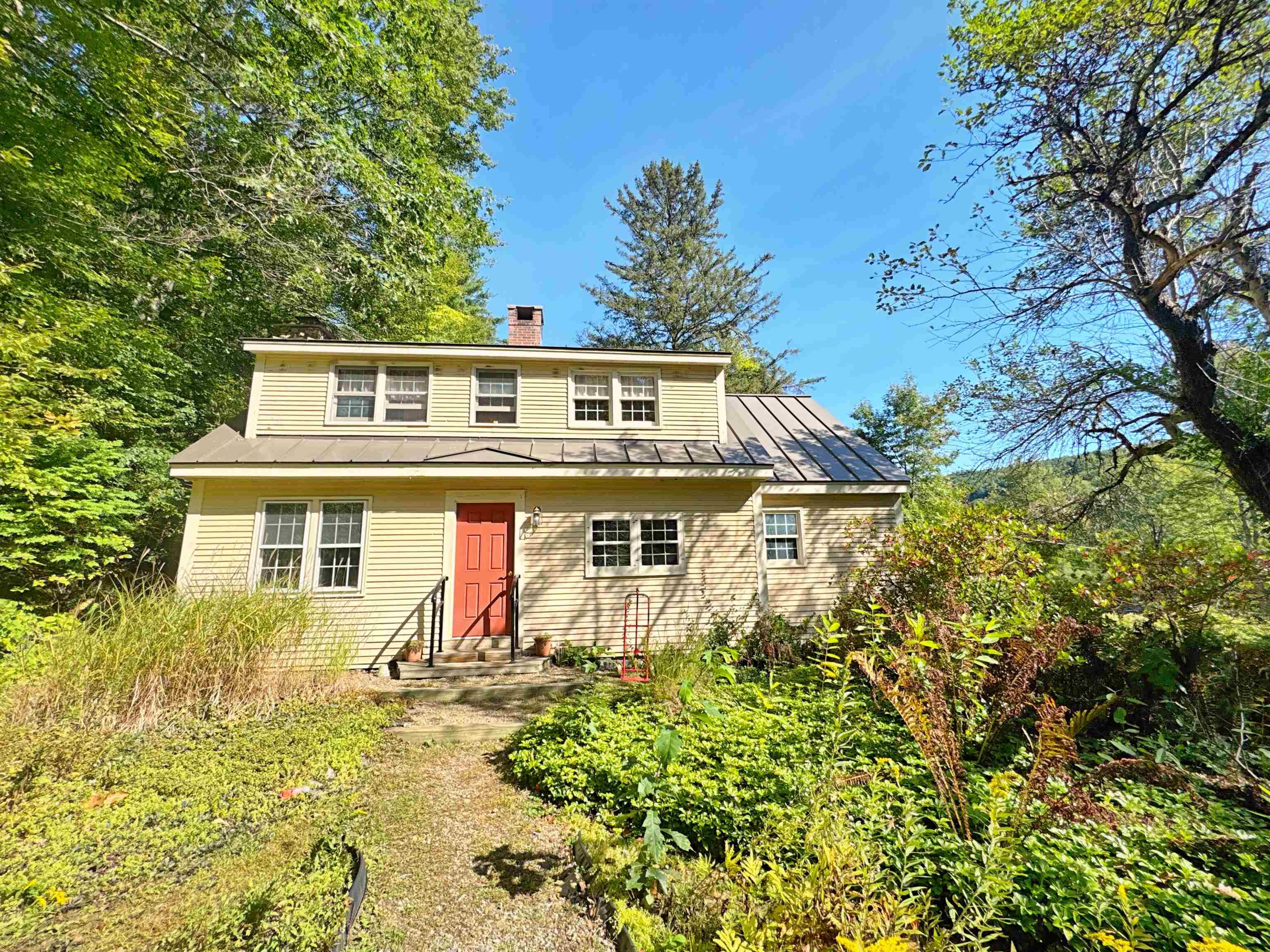 787 Unity Stage Road Property Photo 1