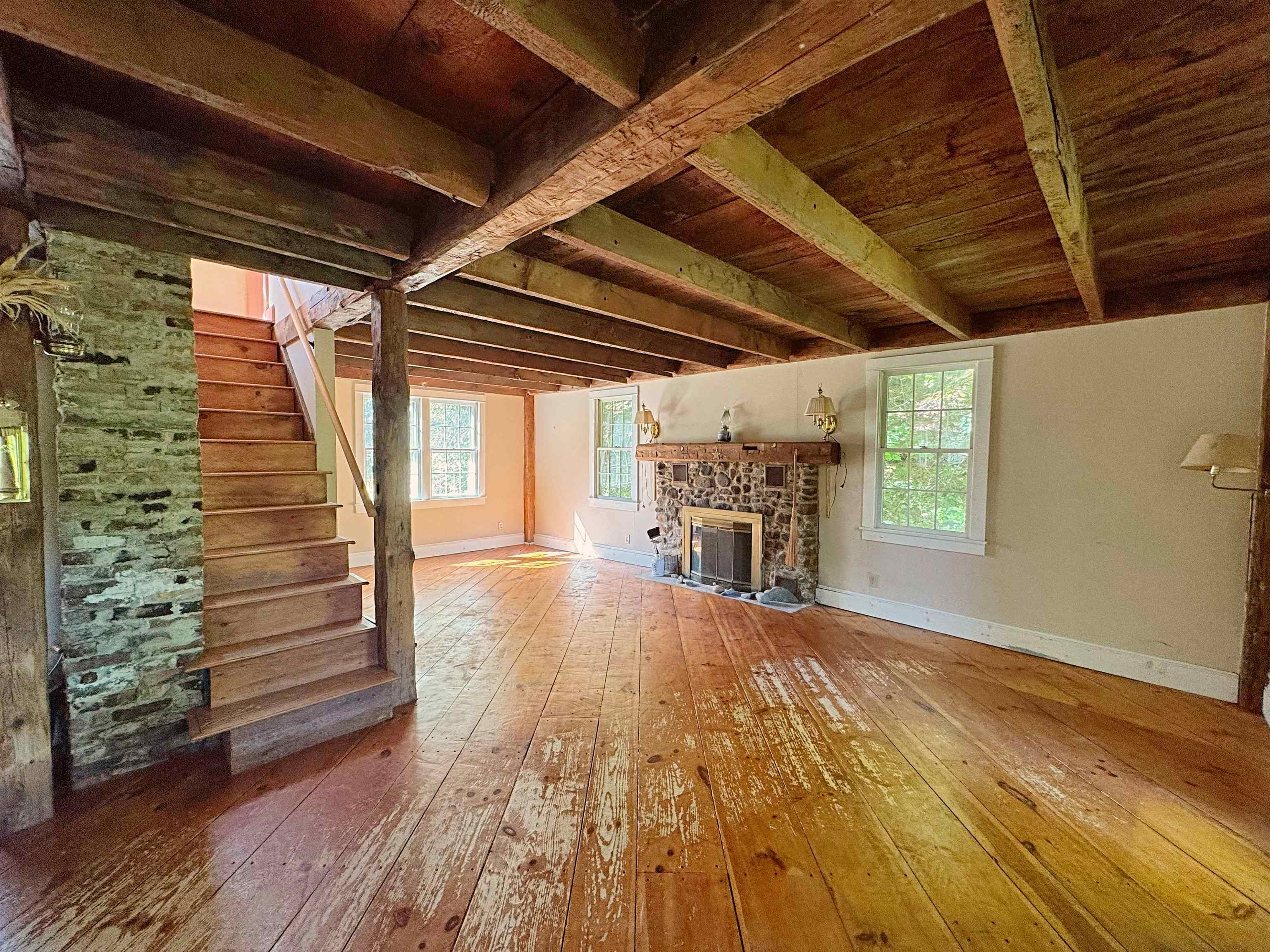 787 Unity Stage Road Property Photo 6