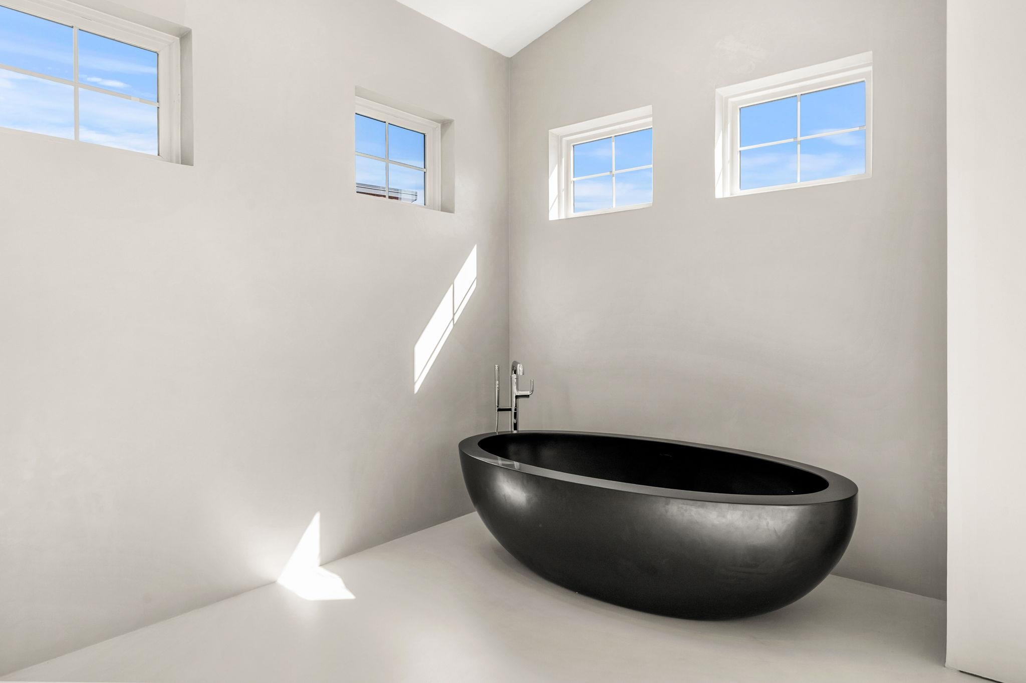 6 Whistle Hill Property Photo 33