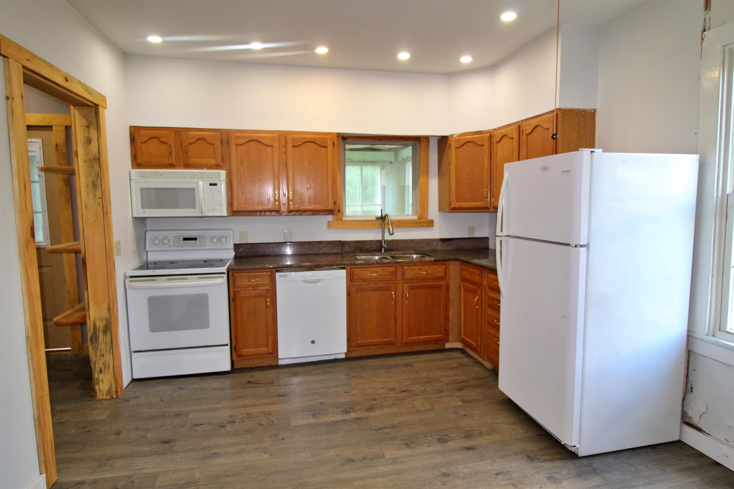 100 Vantine Avenue Property Photo 6
