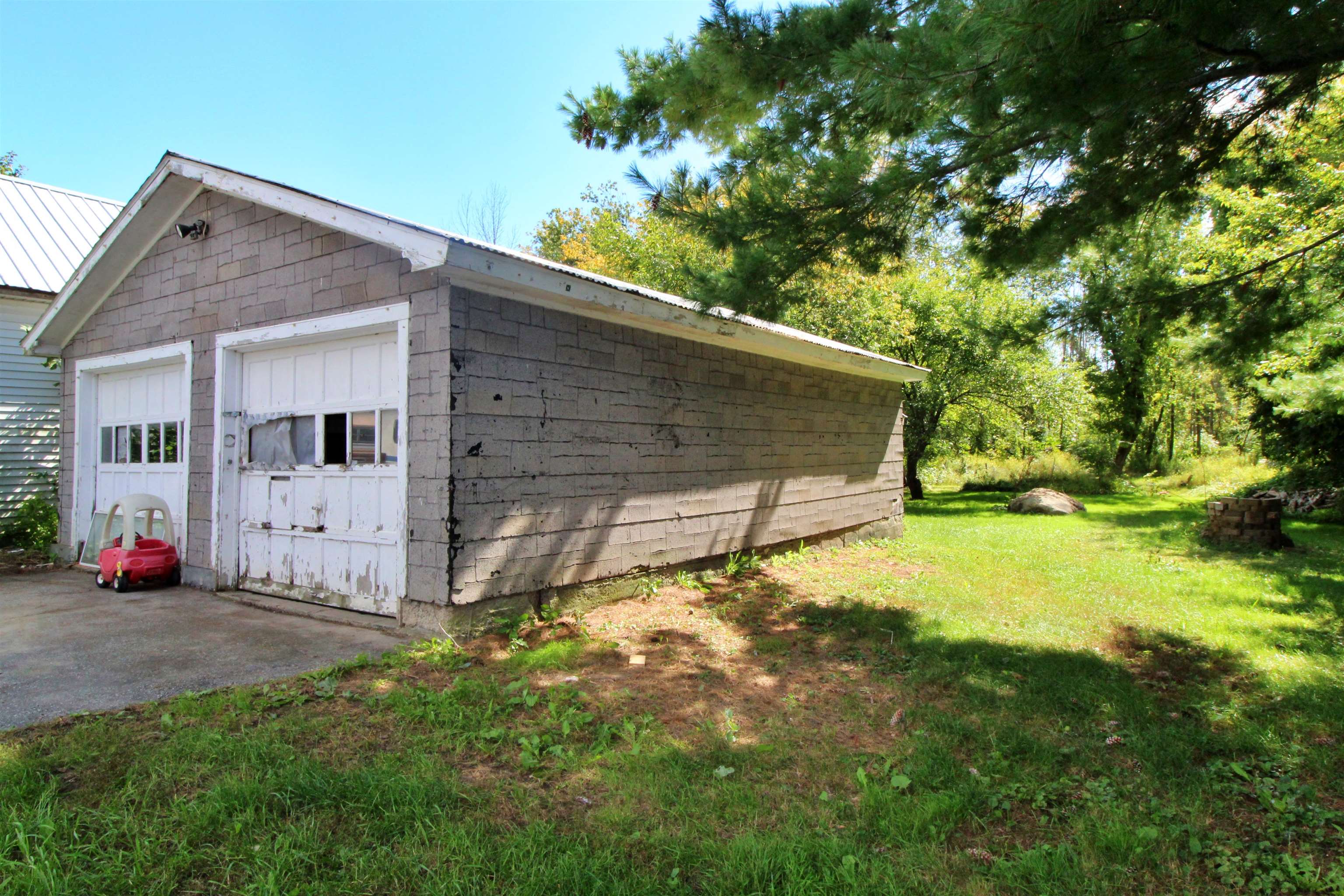 100 Vantine Avenue Property Photo 20