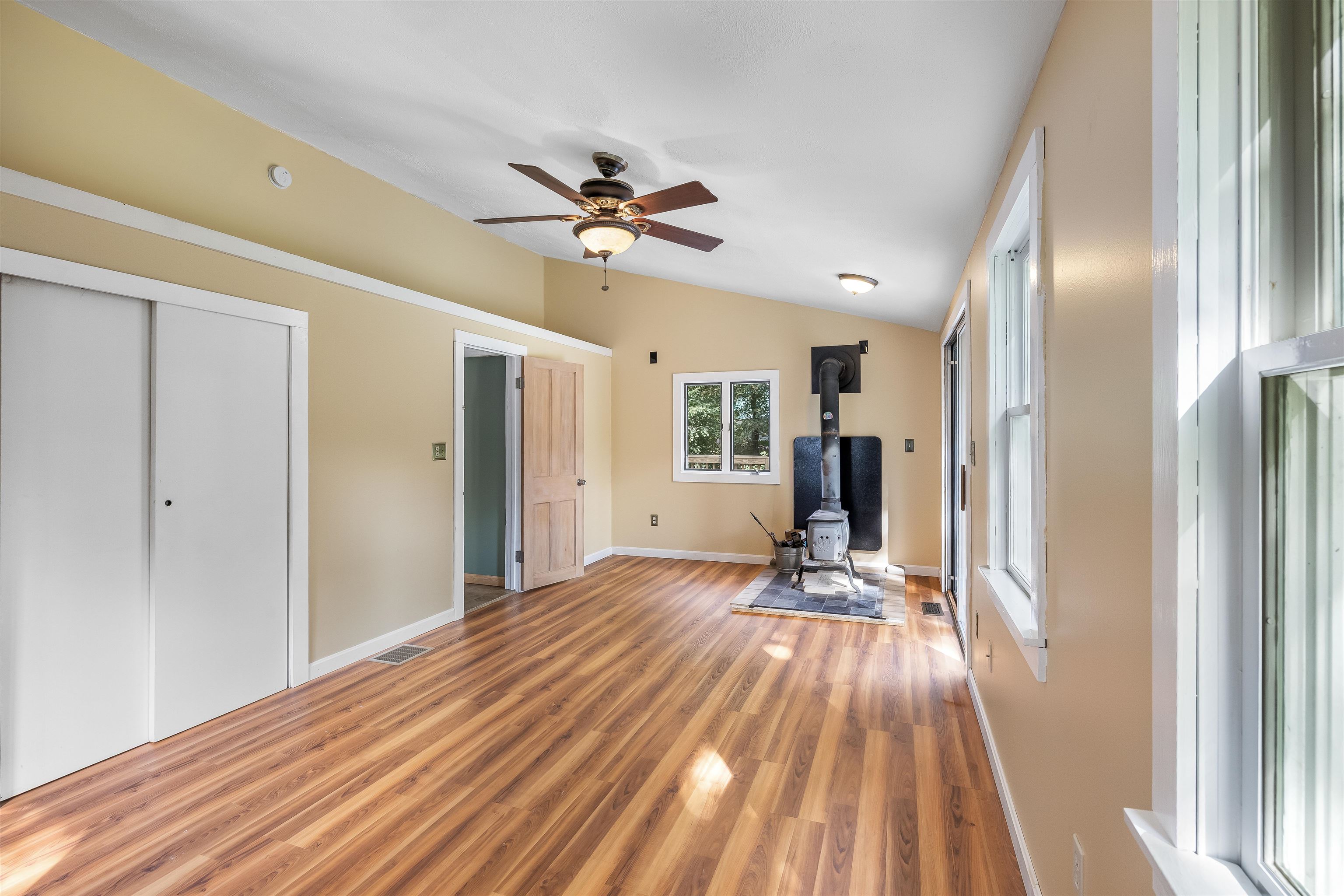 9 Noyes Street Property Photo 10