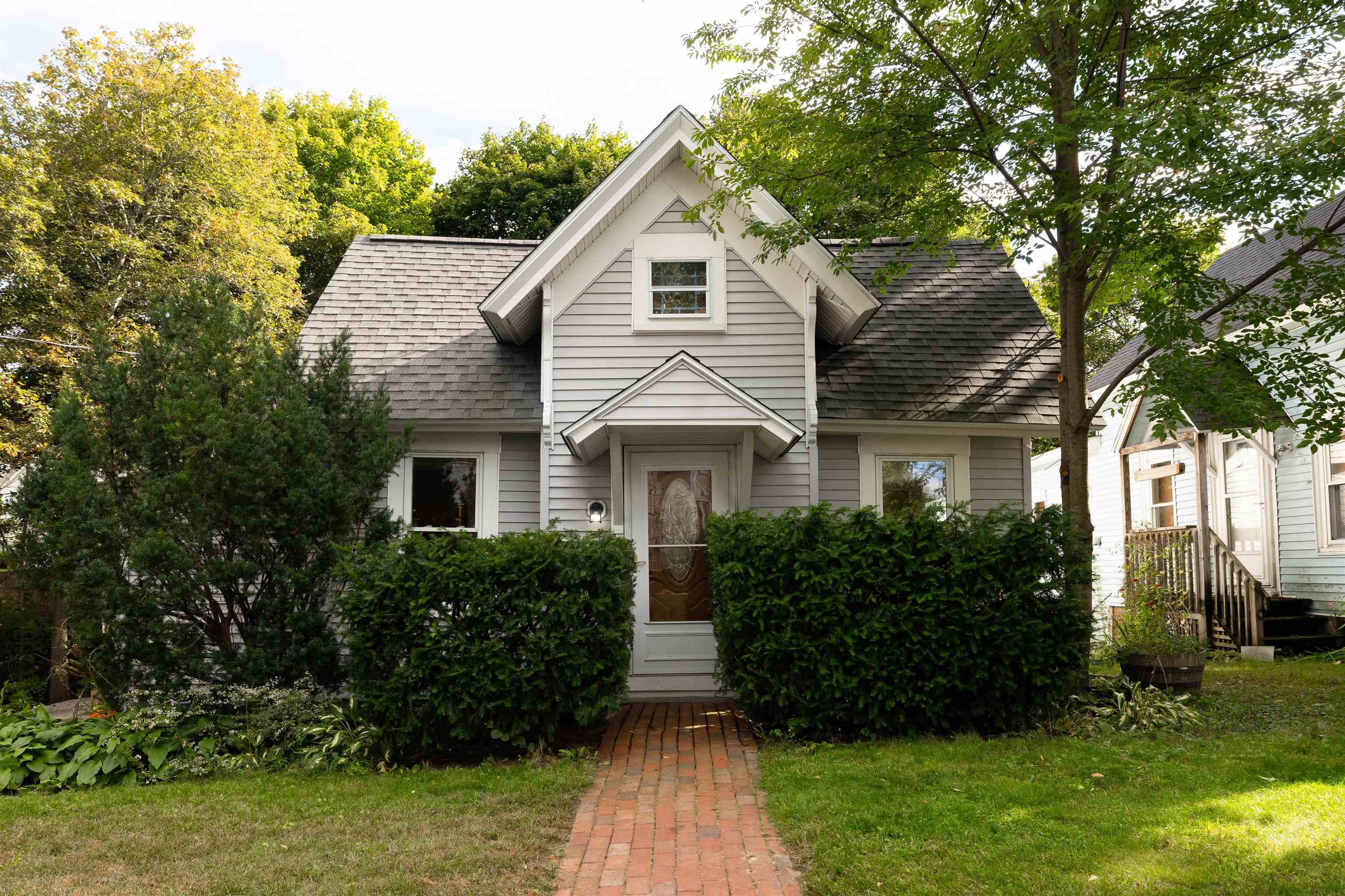 9 Noyes Street Property Photo 34