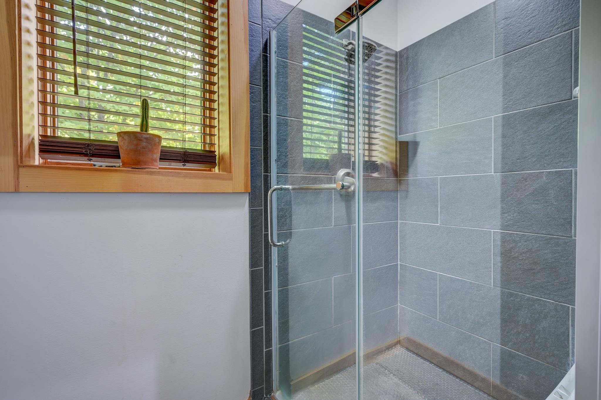 252 Ash Street Property Photo 15