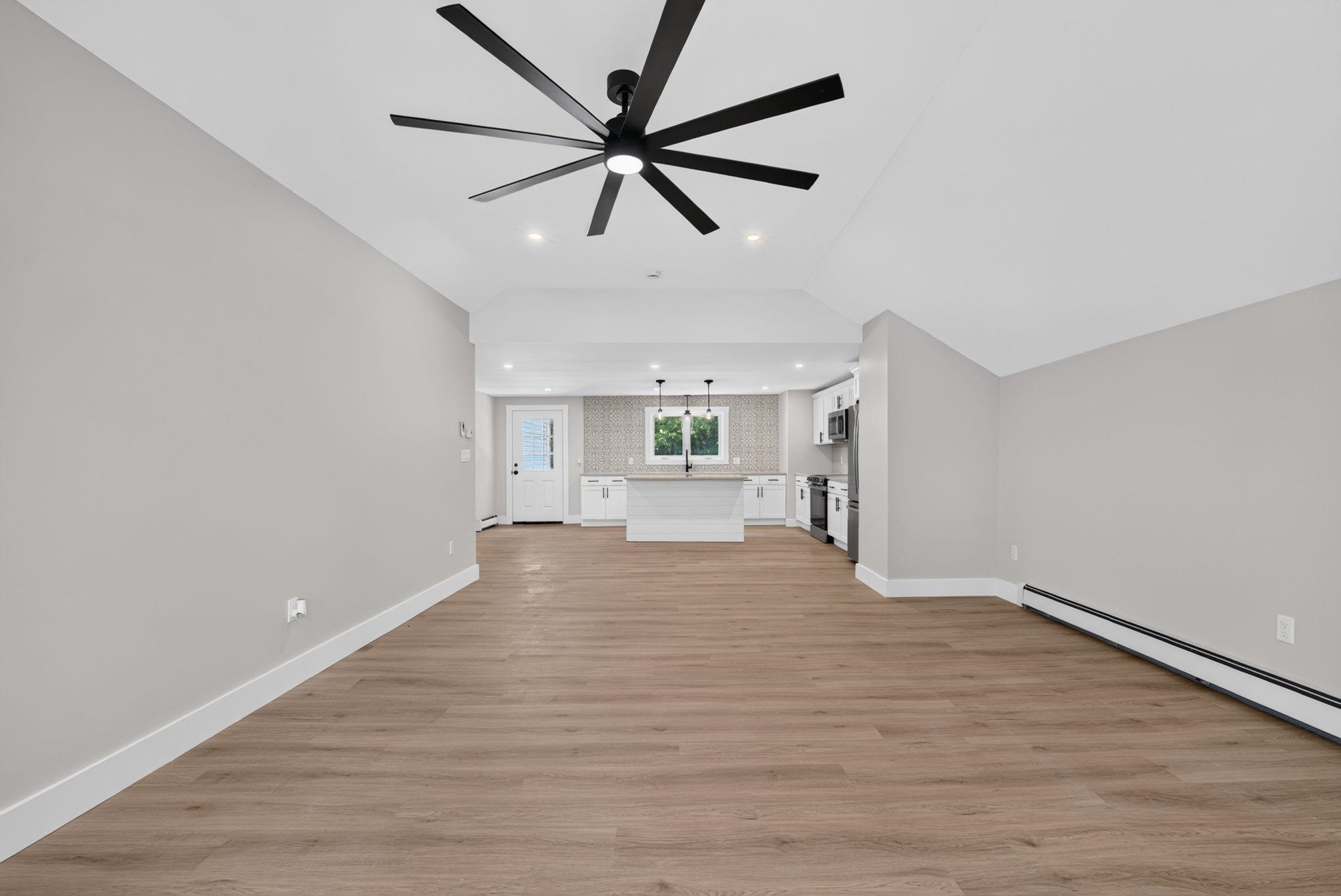 80 East Road Property Photo 14