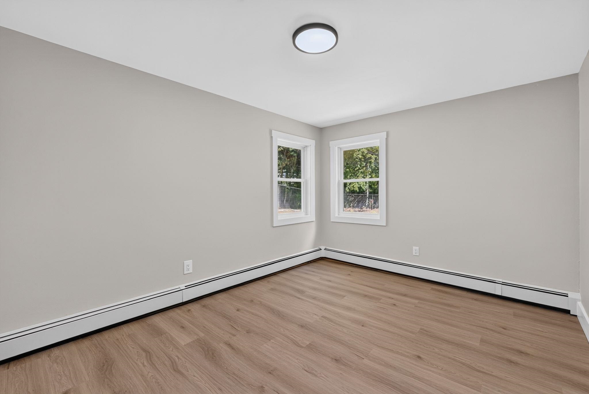 80 East Road Property Photo 26