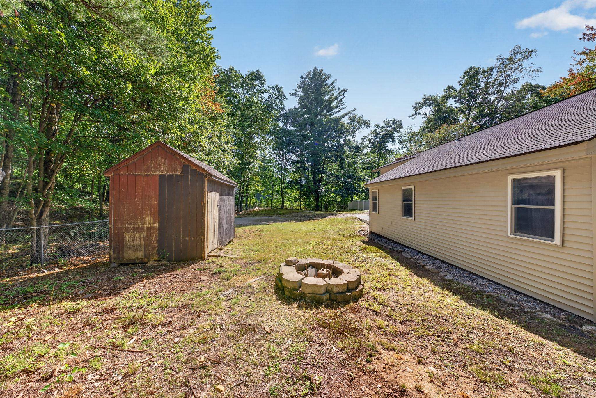 80 East Road Property Photo 33