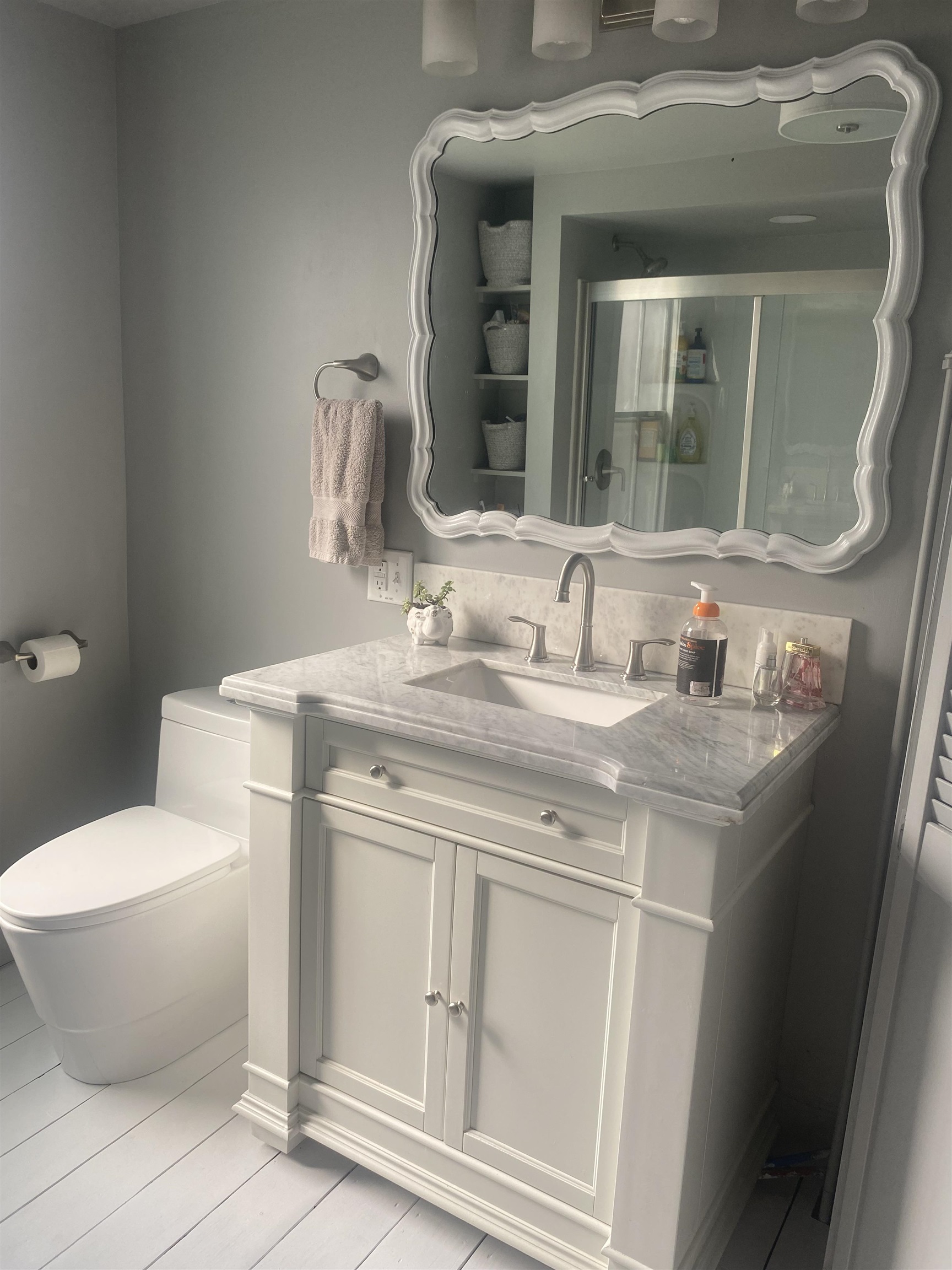 1018 Route 123 N Property Photo 5