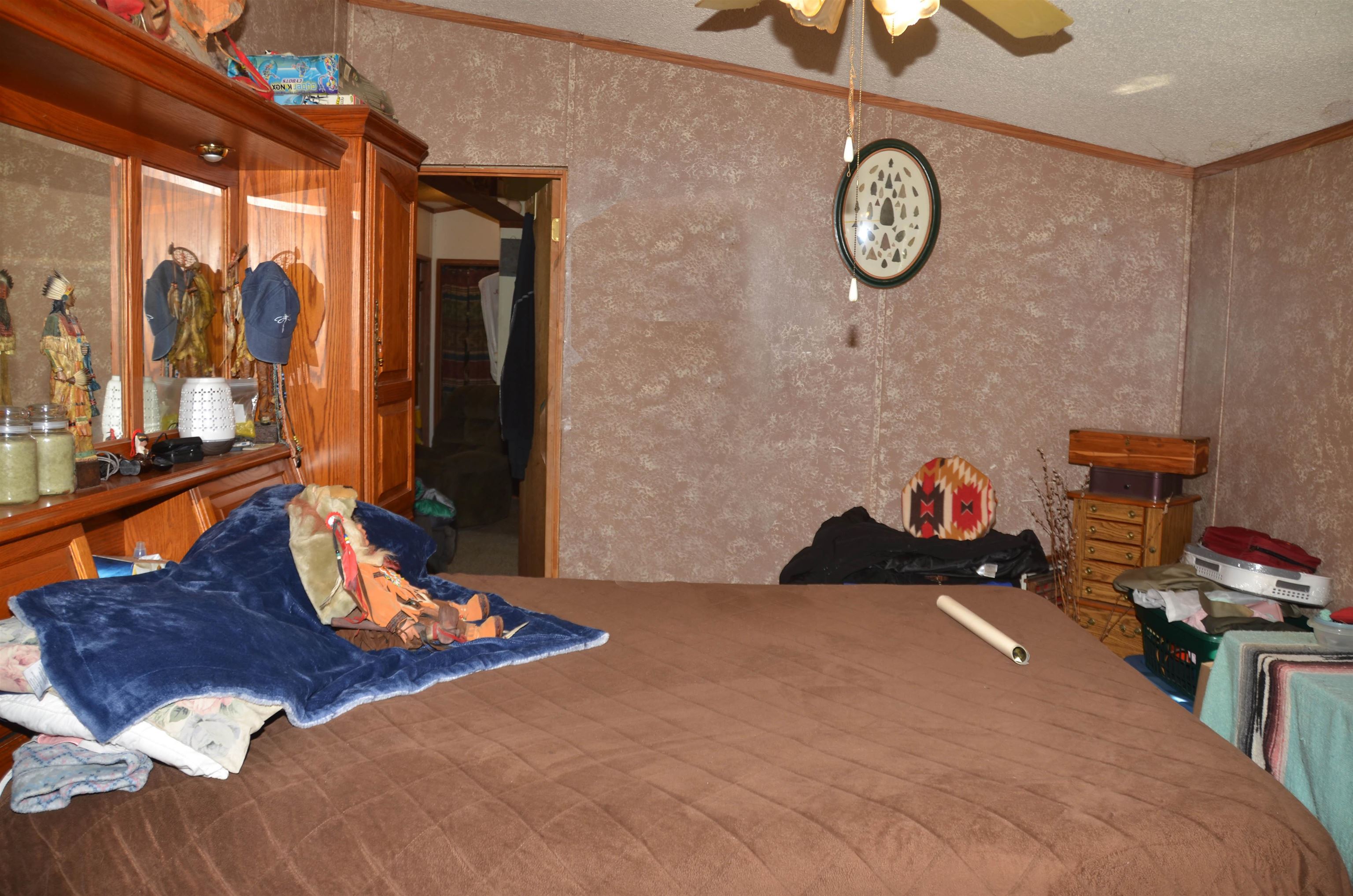1069 Head Of The Pond Road Property Photo 6
