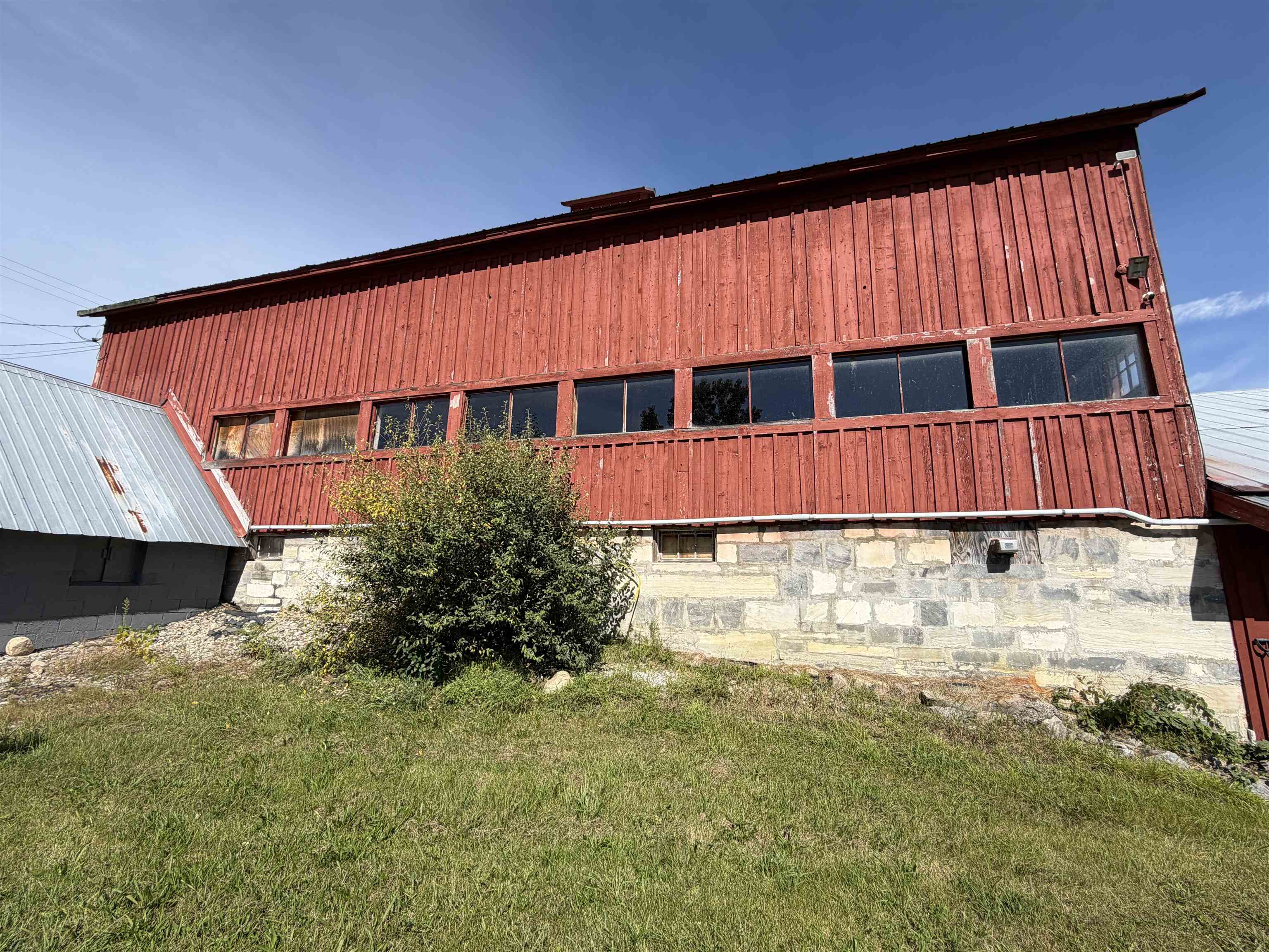 834 Creek Road Property Photo 17