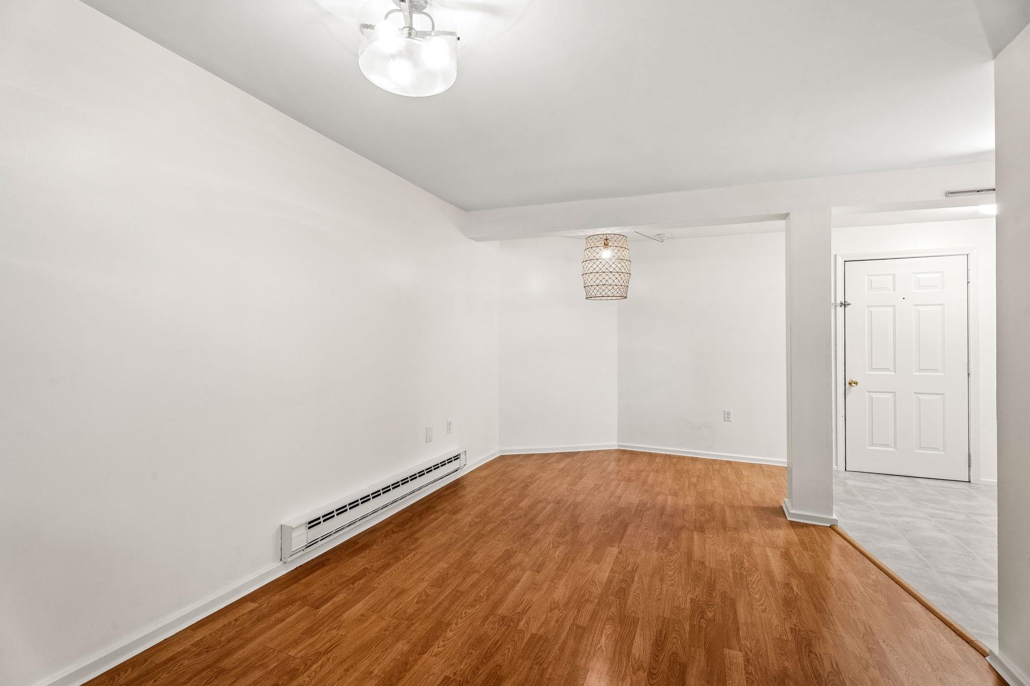 90 Fleet Street Property Photo 13